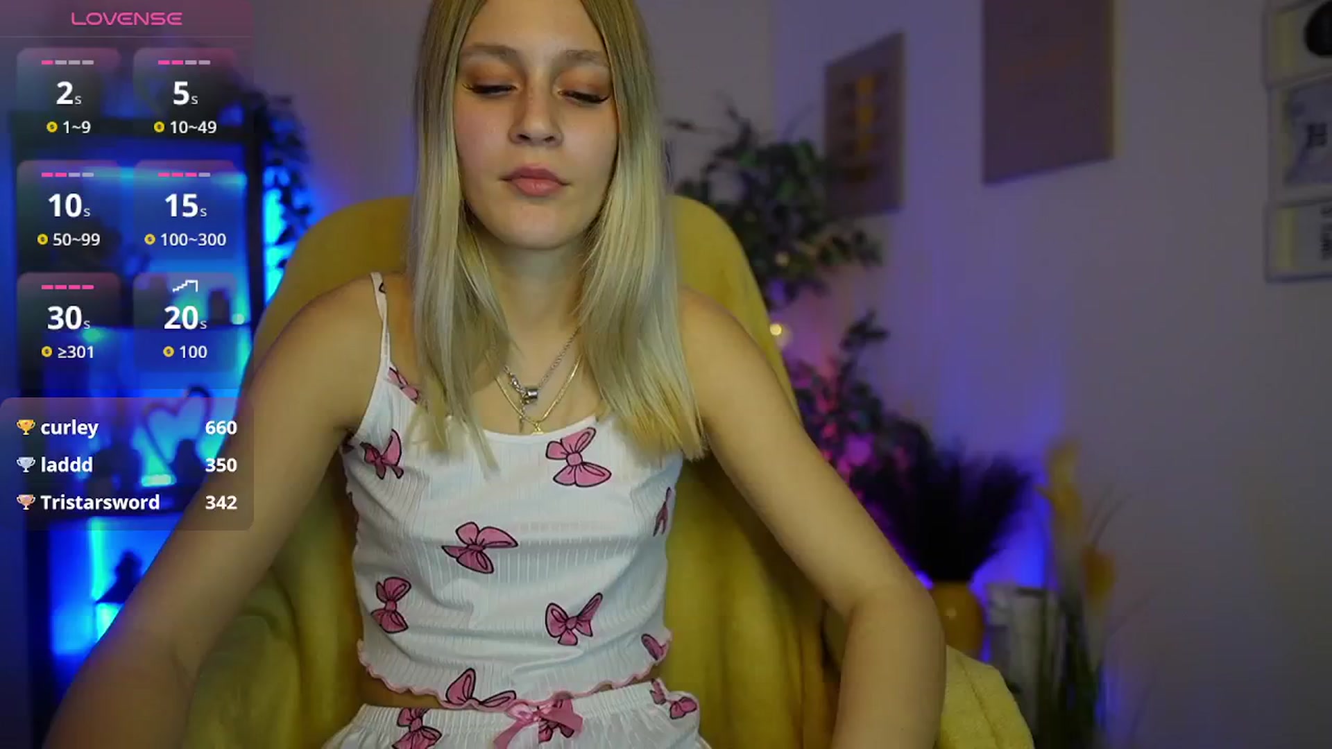 Gallery image thumbnail from Luna_Grace18's myfreecams stream on, 04/02/2026, 16:45 image 2 of 20