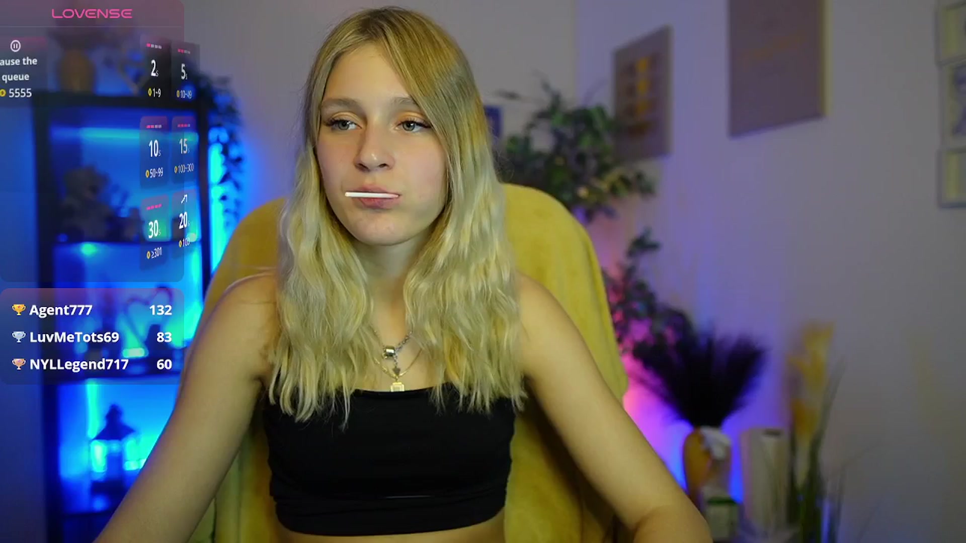 Gallery image thumbnail from Luna_Grace18's myfreecams stream on, 04/05/2026, 15:28 image 5 of 20