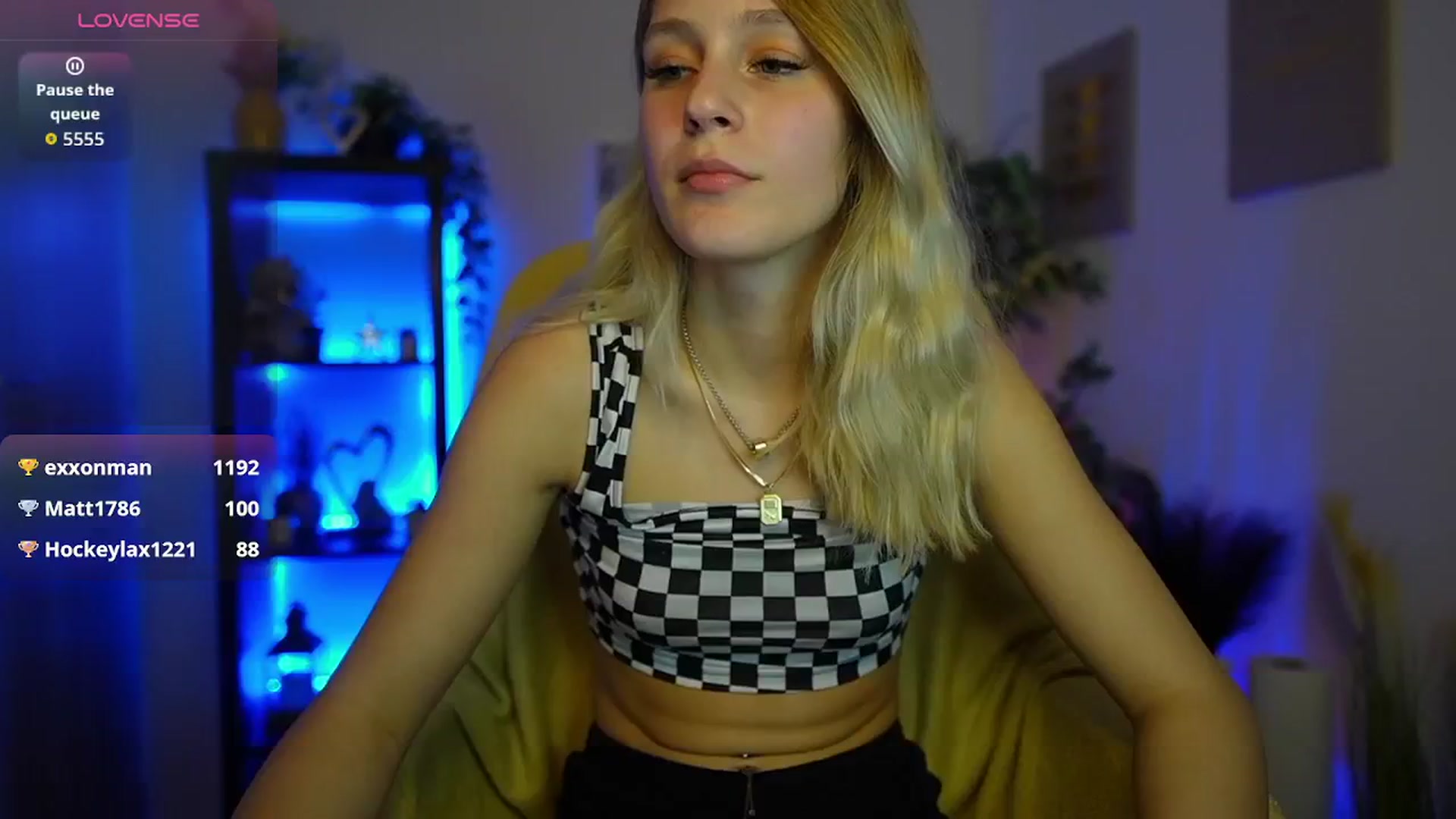 Gallery image thumbnail from Luna_Grace18's myfreecams stream on, 04/06/2026, 15:34 image 8 of 20