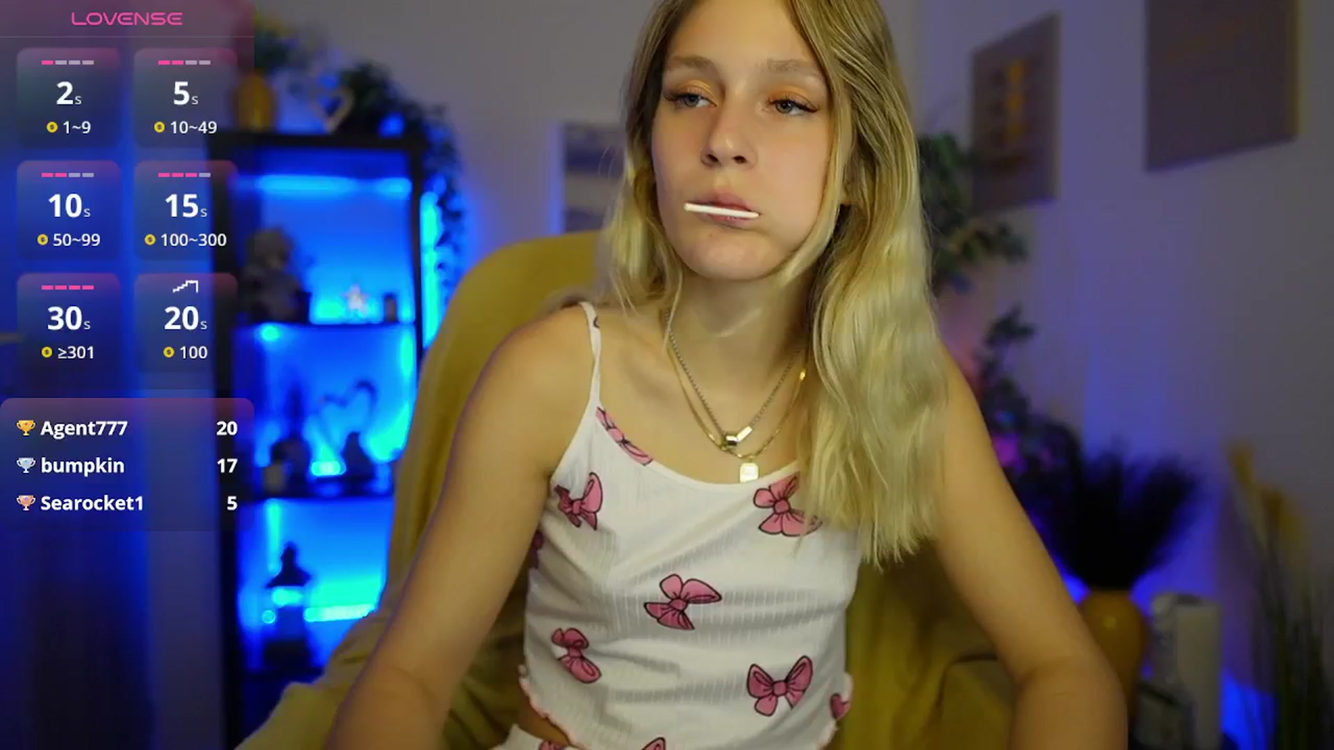 Gallery image thumbnail from Luna_Grace18's myfreecams stream on, 04/08/2026, 14:12 image 8 of 20