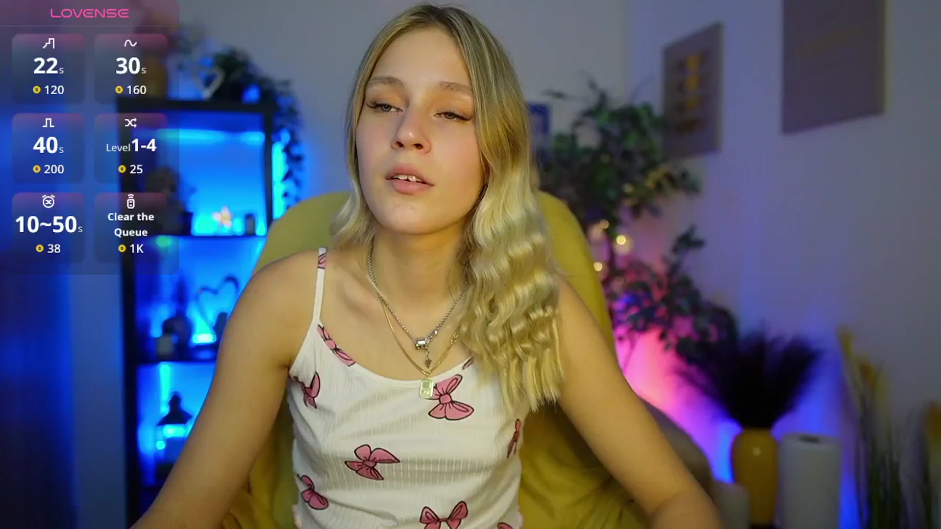 Gallery image thumbnail from Luna_Grace18's myfreecams stream on, 04/14/2026, 18:12 image 13 of 20
