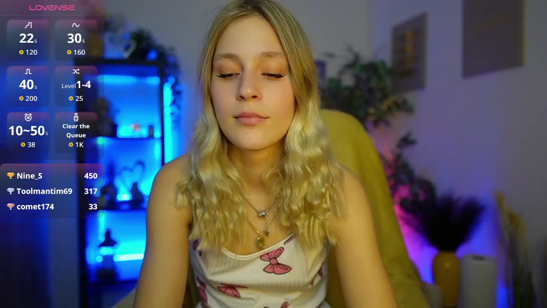 Gallery image thumbnail from Luna_Grace18's myfreecams stream on, 04/14/2026, 18:12 image 3 of 20