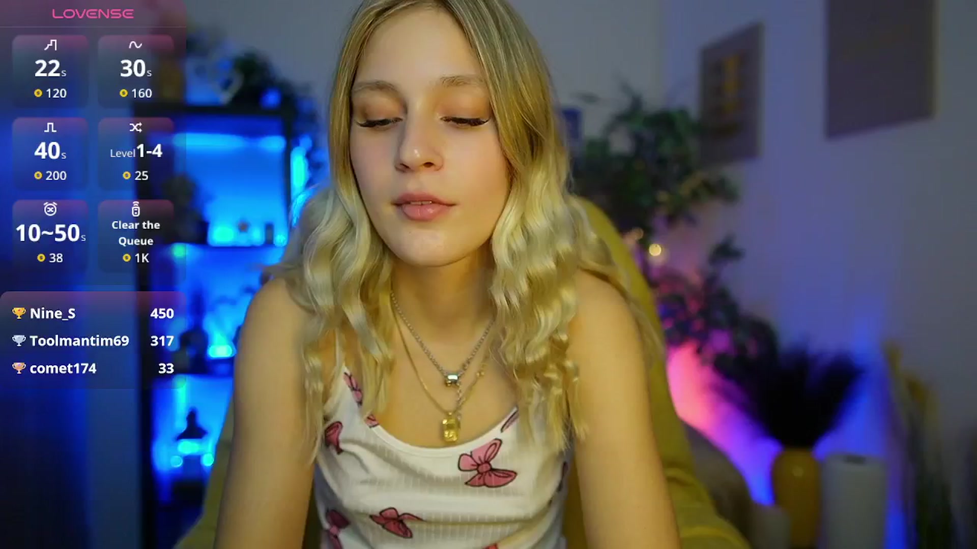 Gallery image thumbnail from Luna_Grace18's myfreecams stream on, 04/14/2026, 18:12 image 1 of 20
