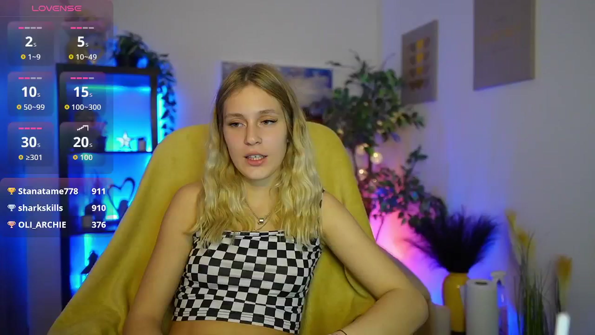 Gallery image thumbnail from Luna_Grace18's myfreecams stream on, 04/17/2026, 20:32 image 5 of 20