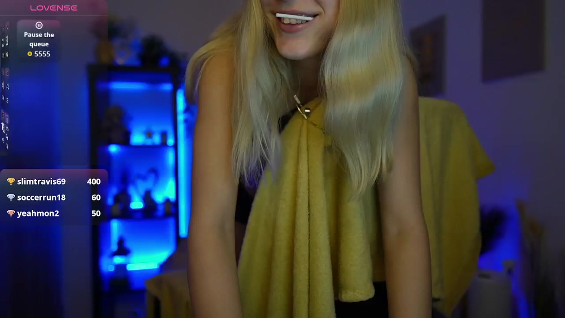 Gallery image thumbnail from Luna_Grace18's myfreecams stream on, 04/19/2026, 14:12 image 1 of 20