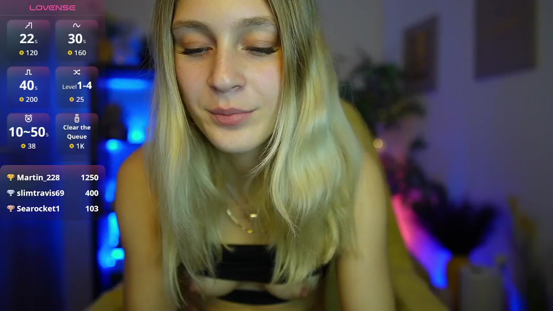 Gallery image thumbnail from Luna_Grace18's myfreecams stream on, 04/19/2026, 17:22 image 7 of 20