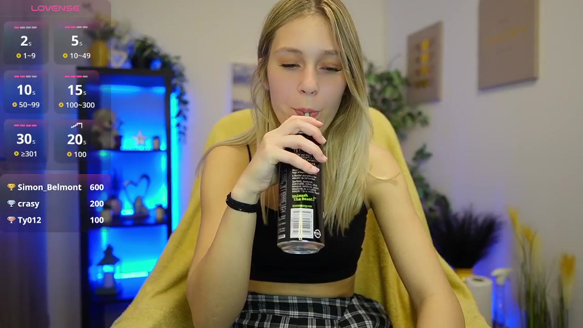 Gallery image thumbnail from Luna_Grace18's myfreecams stream on, 04/26/2026, 16:33 image 14 of 20