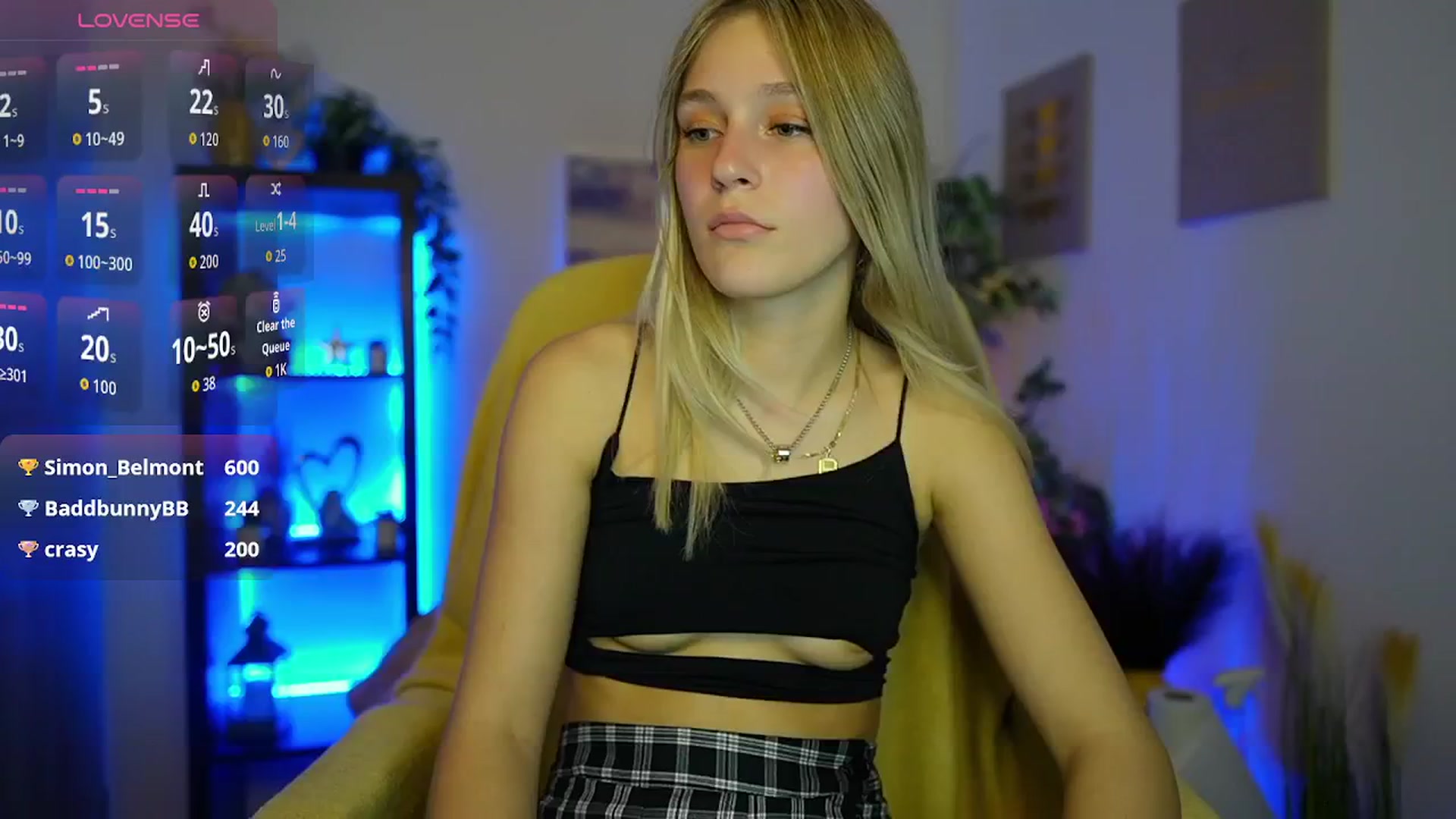 Gallery image thumbnail from Luna_Grace18's myfreecams stream on, 04/26/2026, 19:41 image 4 of 20