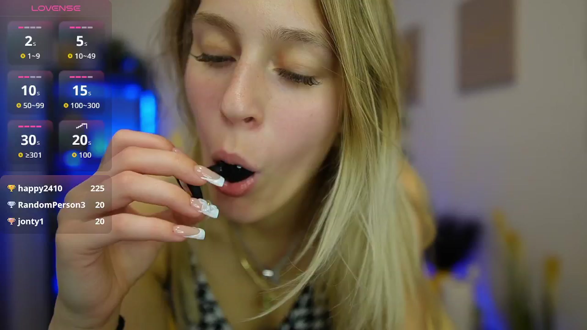 Gallery image thumbnail from Luna_Grace18's myfreecams stream on, 04/28/2026, 20:06 image 8 of 20