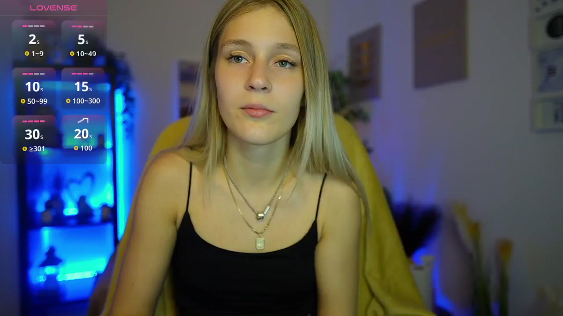 Gallery image thumbnail from Luna_Grace18's myfreecams stream on, 04/29/2026, 19:27 image 3 of 20