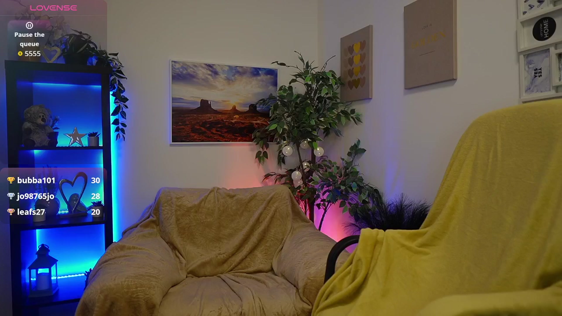 Gallery image thumbnail from Luna_Grace18's myfreecams stream on, 04/29/2026, 21:00 image 19 of 20