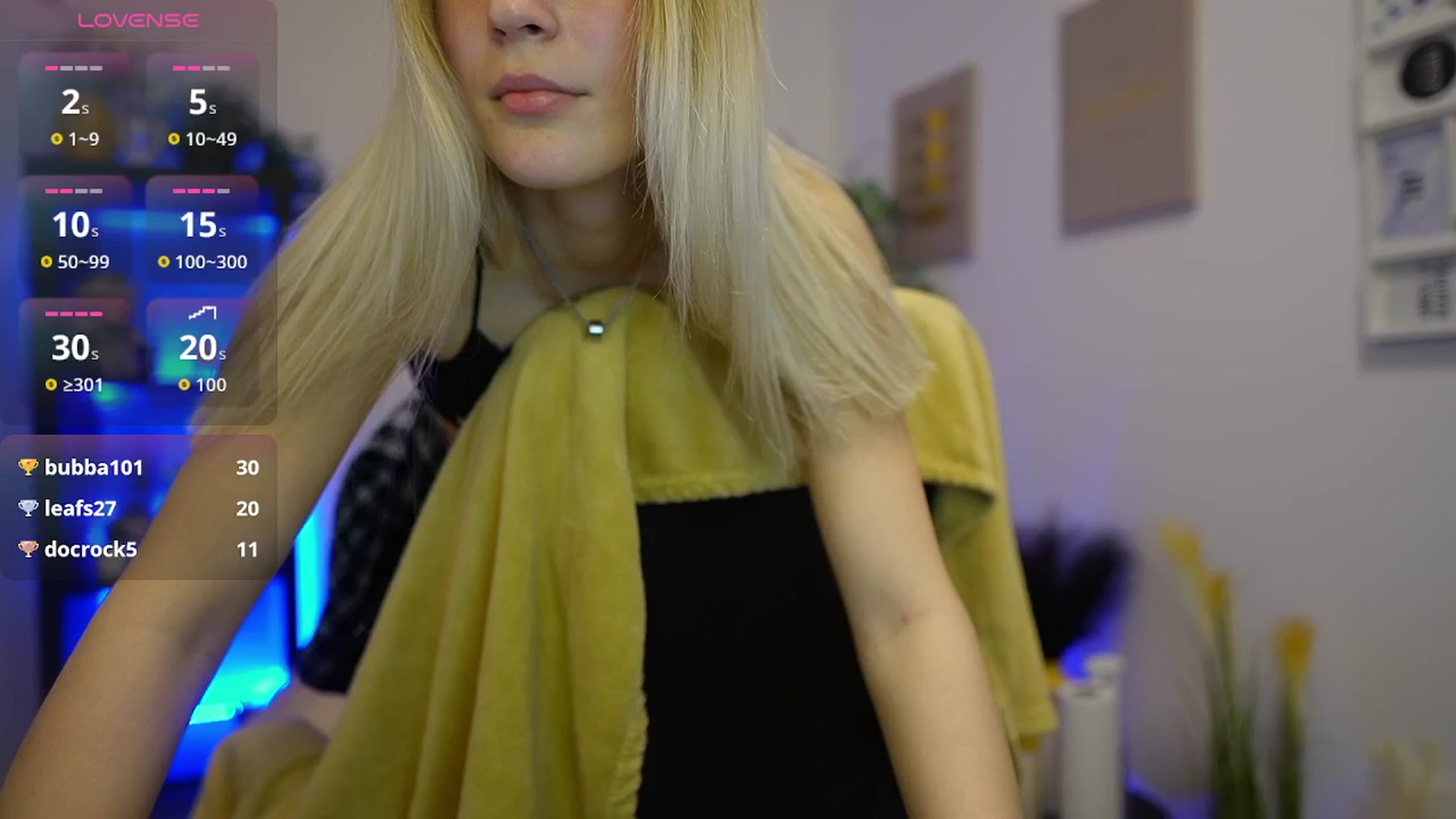 Gallery image thumbnail from Luna_Grace18's myfreecams stream on, 04/29/2026, 21:00 image 9 of 20
