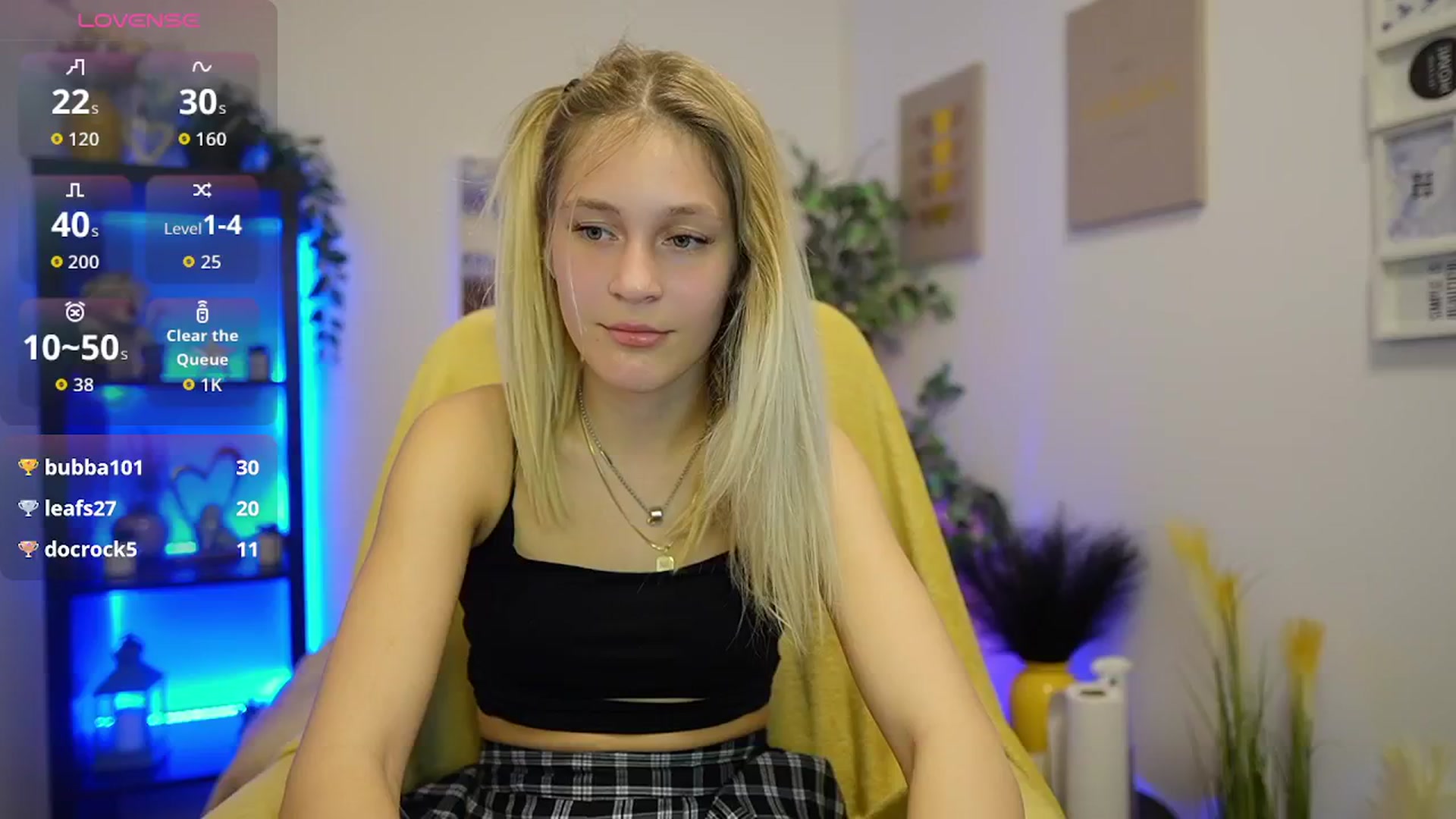 Gallery image thumbnail from Luna_Grace18's myfreecams stream on, 04/29/2026, 21:00 image 4 of 20