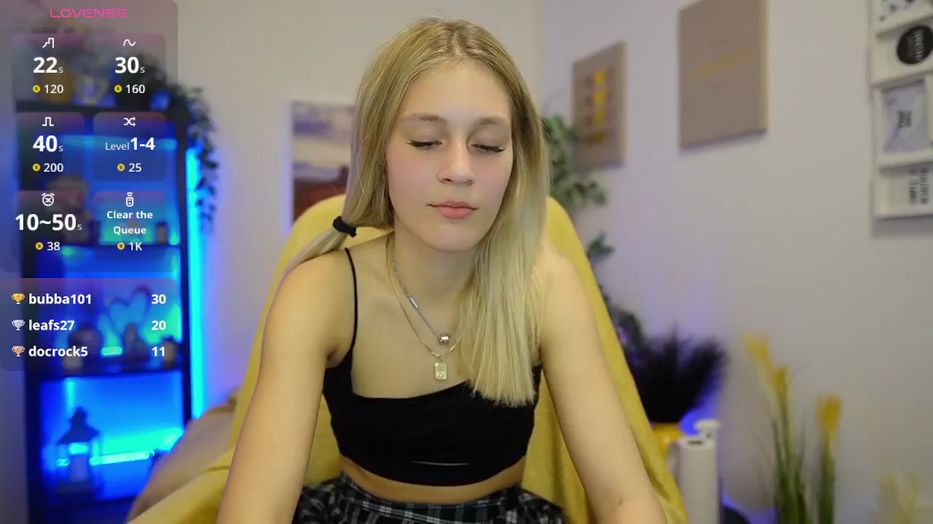 Gallery image thumbnail from Luna_Grace18's myfreecams stream on, 04/29/2026, 21:00 image 6 of 20