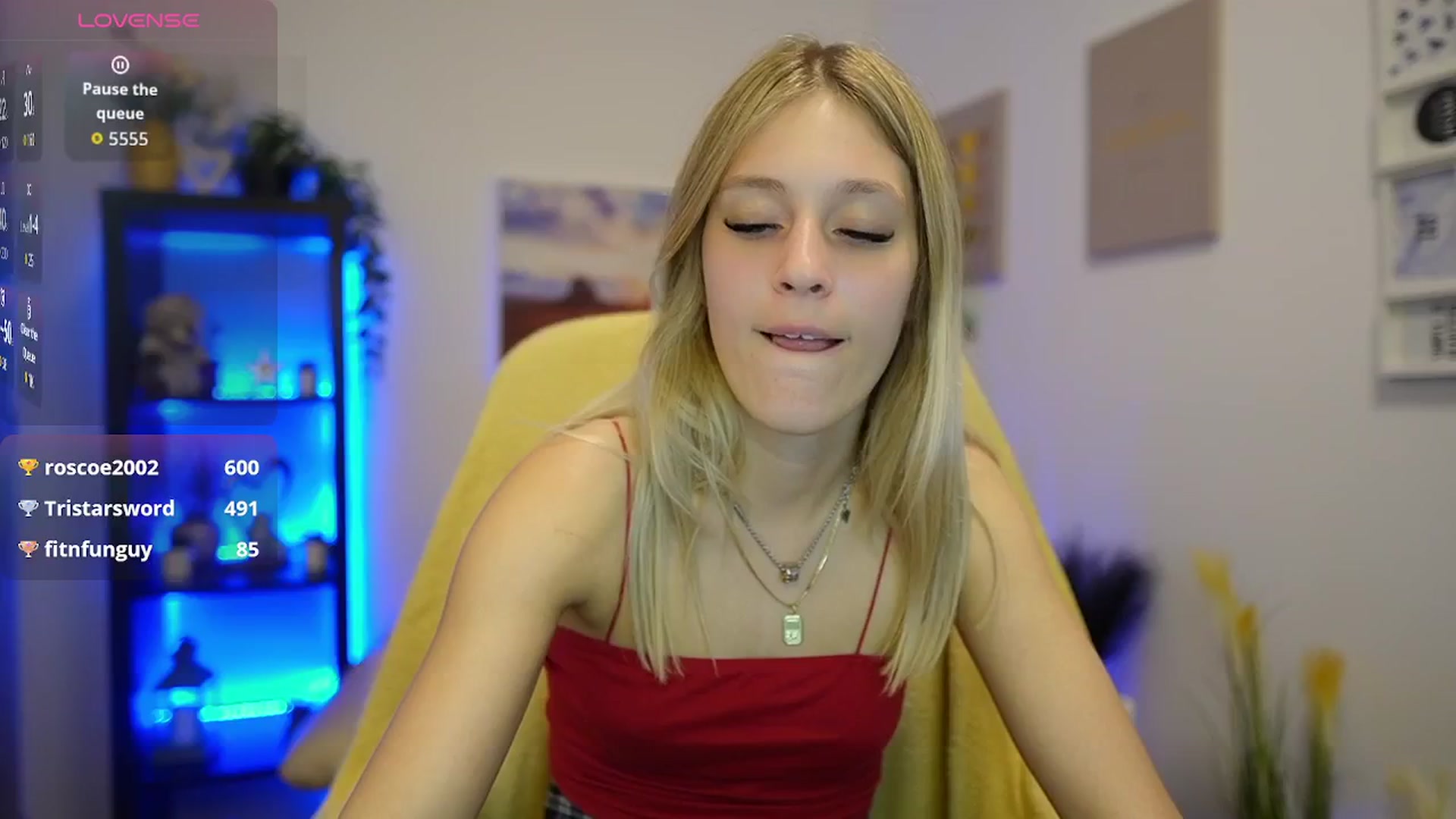 Gallery image thumbnail from Luna_Grace18's myfreecams stream on, 05/04/2026, 17:19 image 3 of 20
