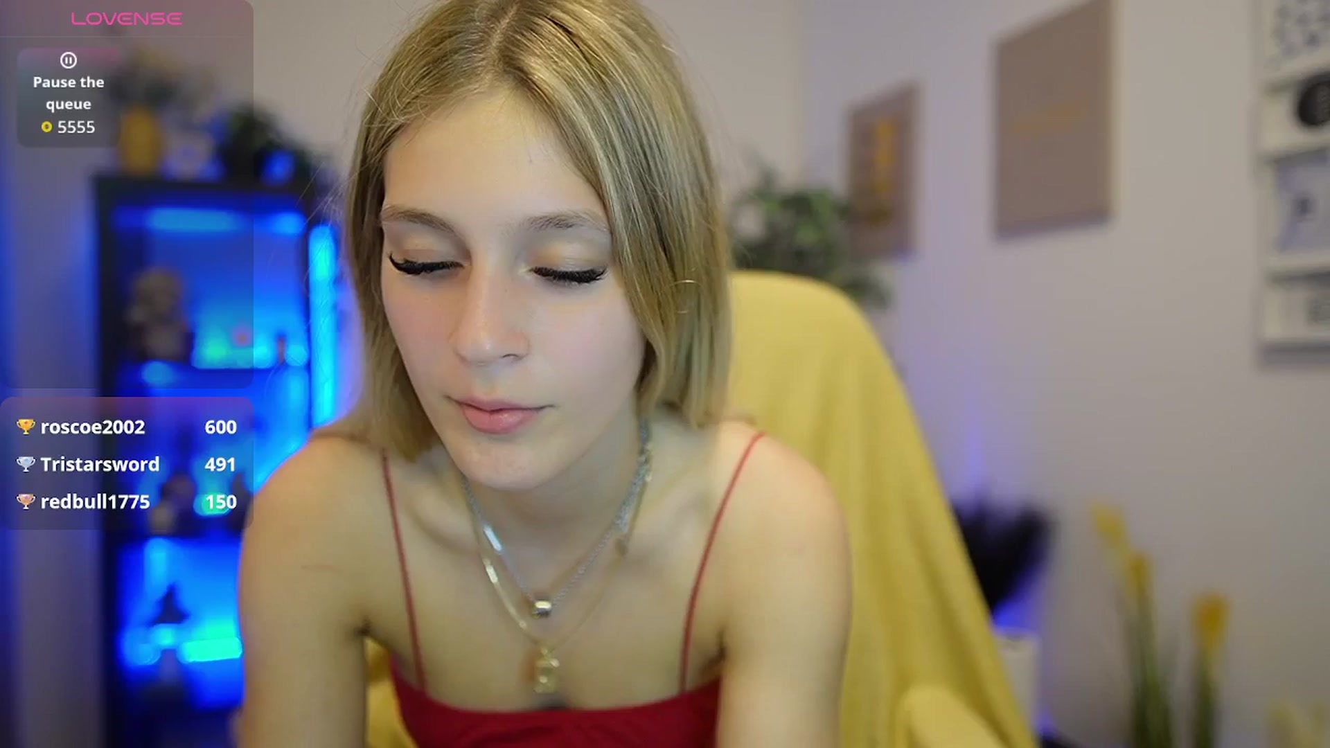 Gallery image thumbnail from Luna_Grace18's myfreecams stream on, 05/04/2026, 17:19 image 14 of 20
