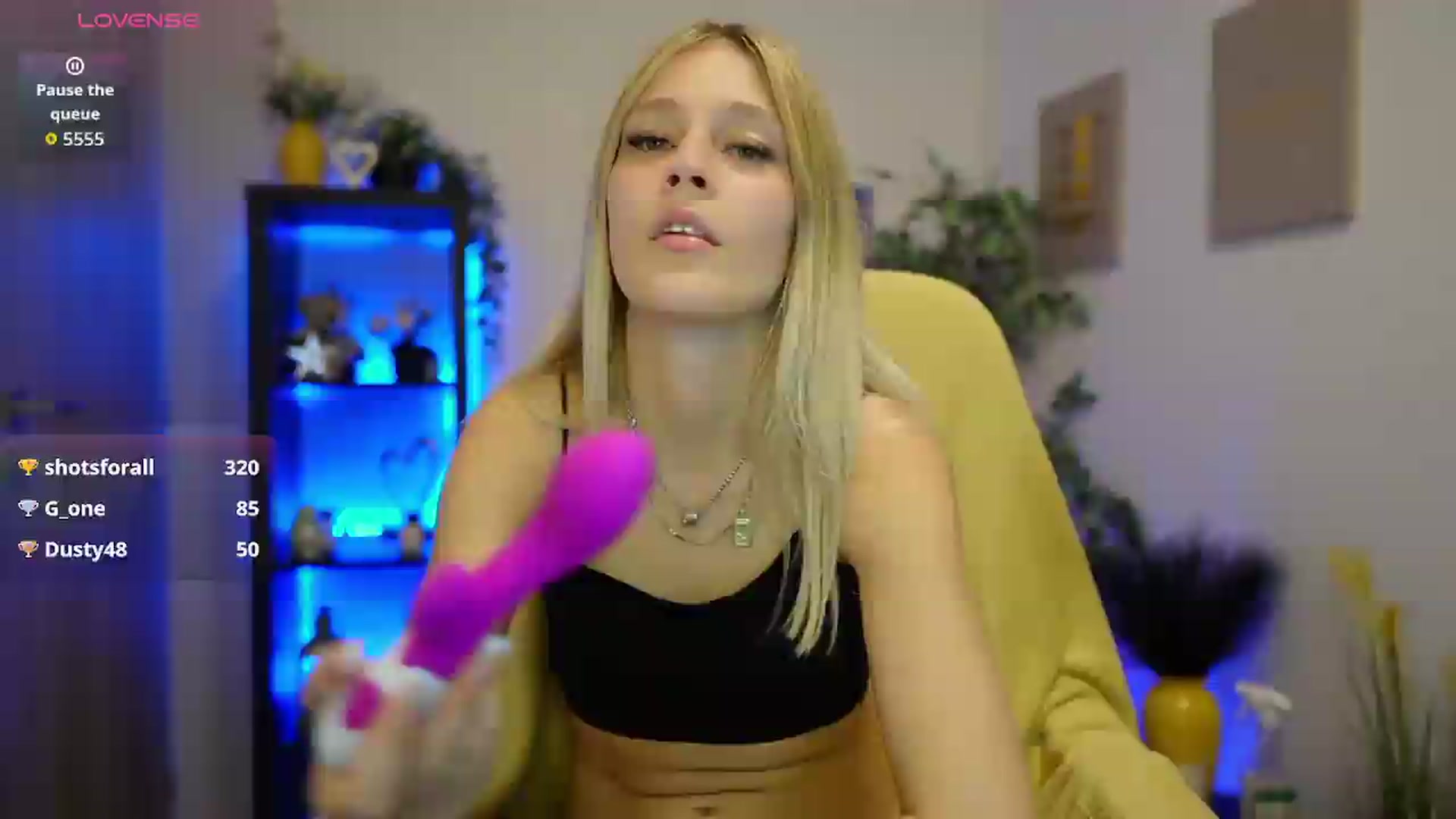 Gallery image thumbnail from Luna_Grace18's myfreecams stream on, 05/09/2026, 18:59 image 20 of 20