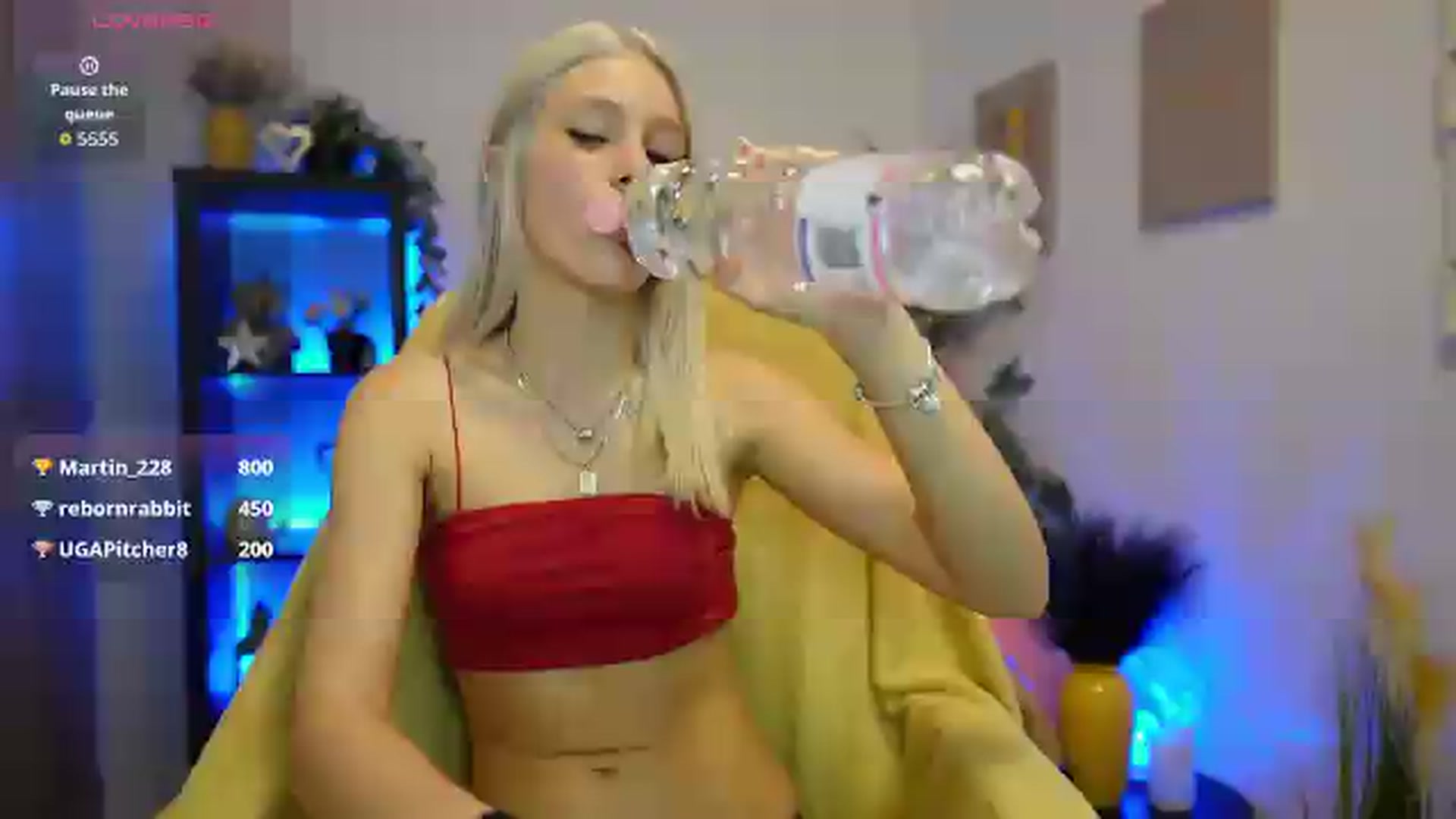 Gallery image thumbnail from Luna_Grace18's myfreecams stream on, 05/12/2026, 17:17 image 7 of 20
