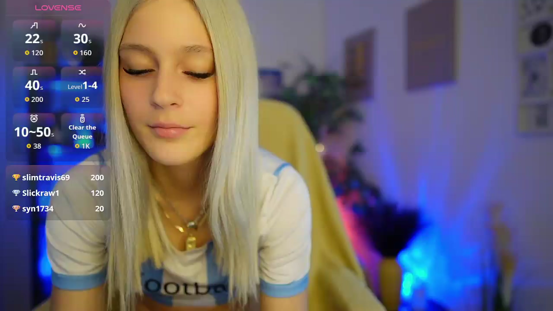 Gallery image thumbnail from Luna_Grace18's myfreecams stream on, 05/13/2026, 14:04 image 13 of 20