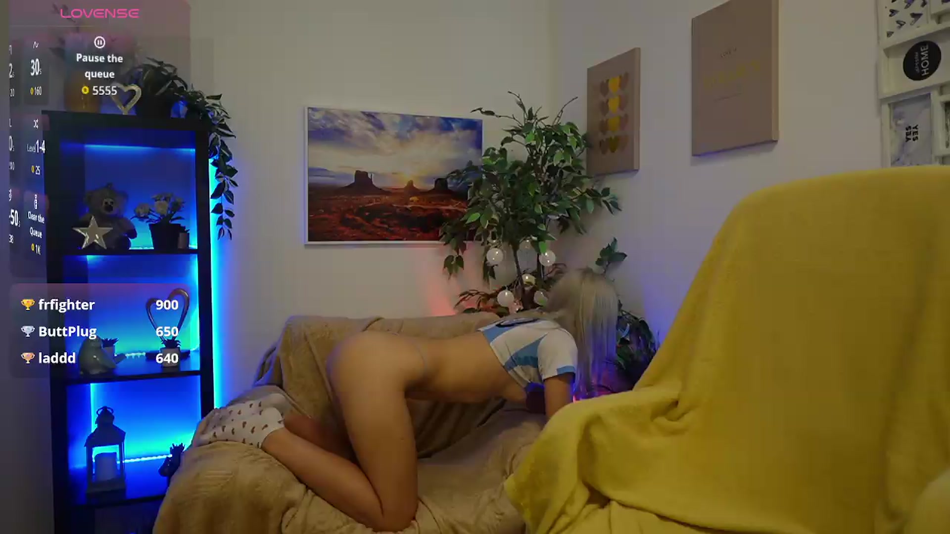 Gallery image thumbnail from Luna_Grace18's myfreecams stream on, 05/13/2026, 18:06 image 5 of 20