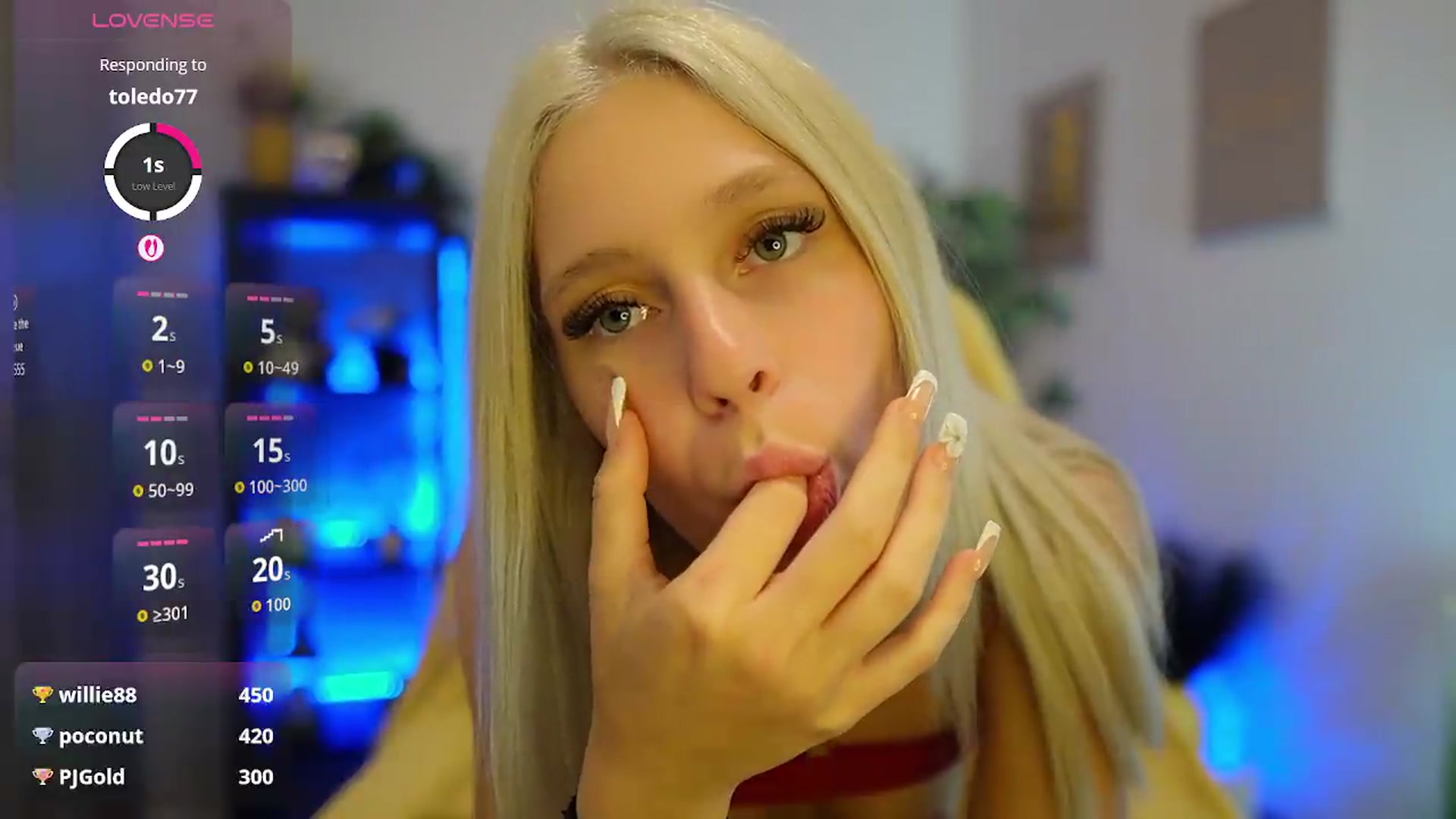 Gallery image thumbnail from Luna_Grace18's myfreecams stream on, 05/14/2026, 18:49 image 17 of 20