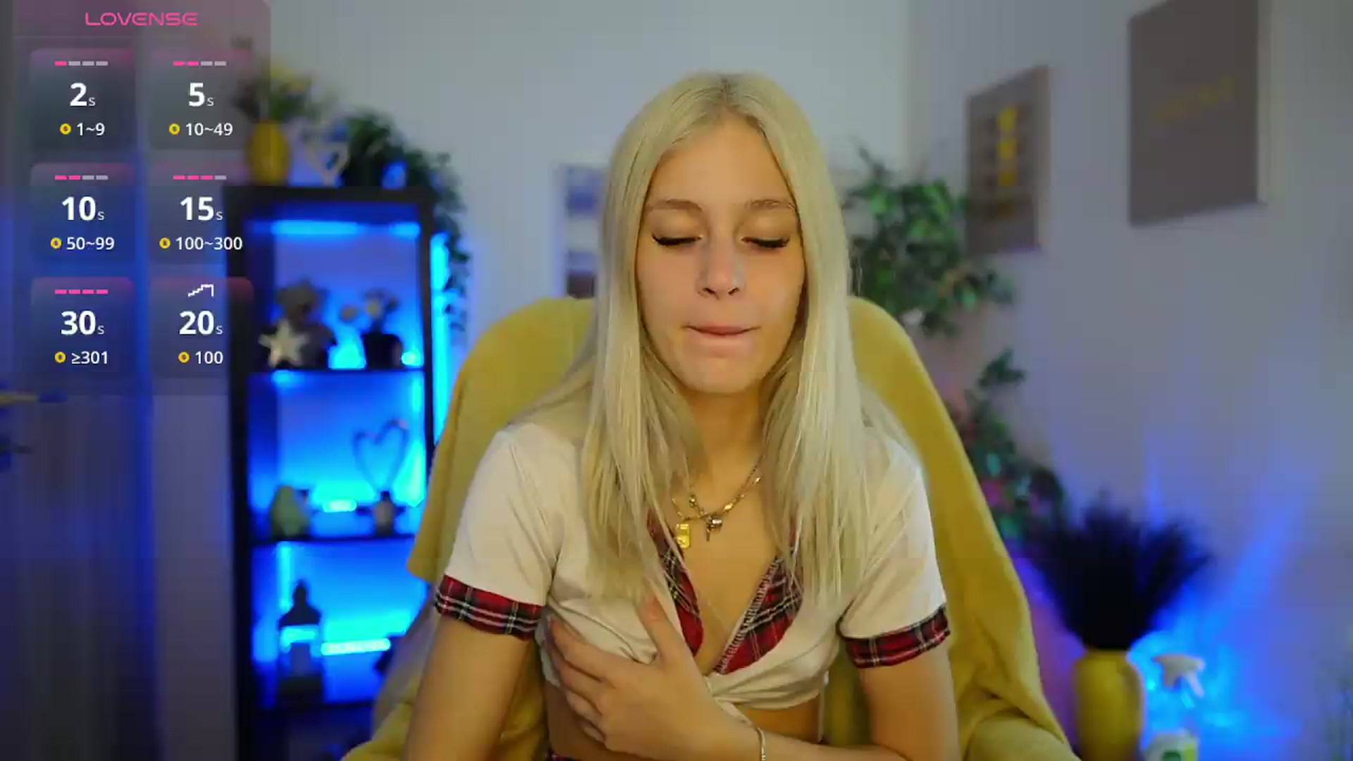 Gallery image thumbnail from Luna_Grace18's myfreecams stream on, 05/21/2026, 08:33 image 14 of 20