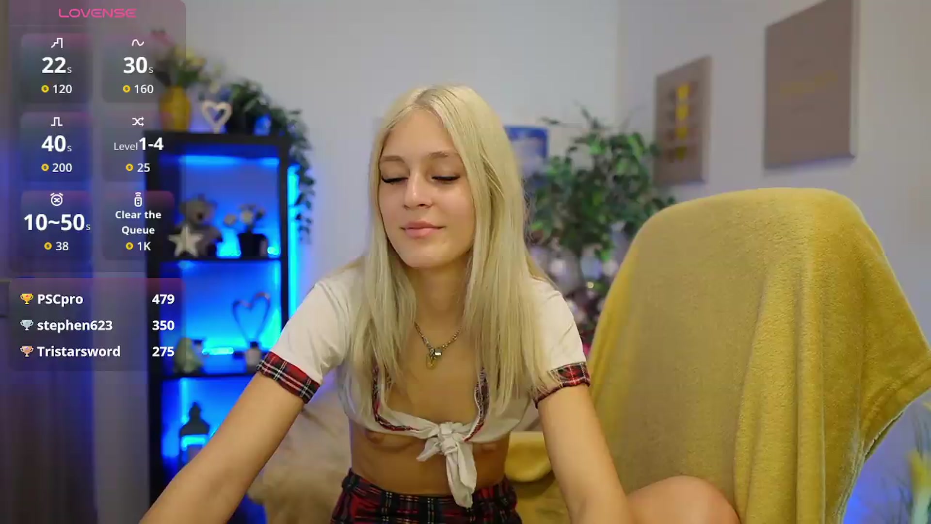 Gallery image thumbnail from Luna_Grace18's myfreecams stream on, 05/21/2026, 12:51 image 17 of 20