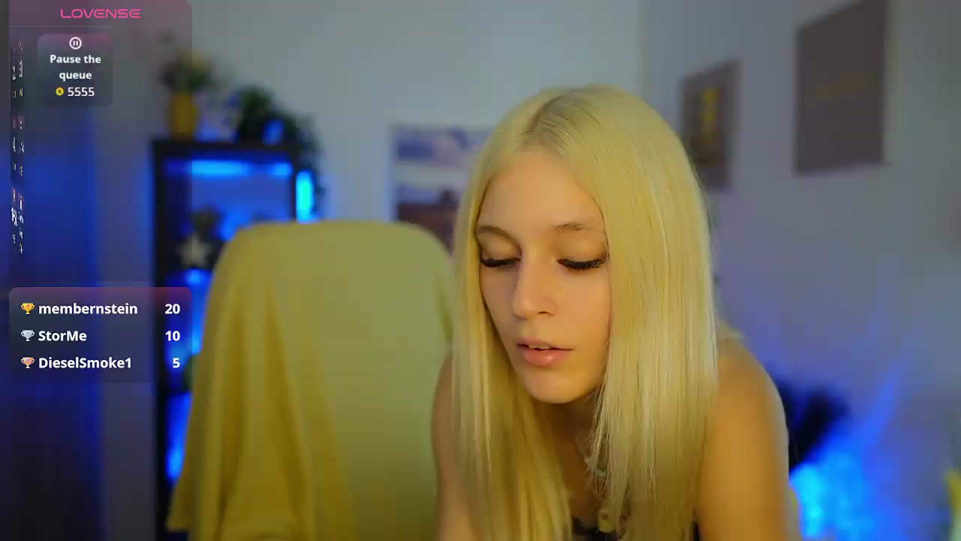 Gallery image thumbnail from Luna_Grace18's myfreecams stream on, 05/22/2026, 13:49 image 12 of 20