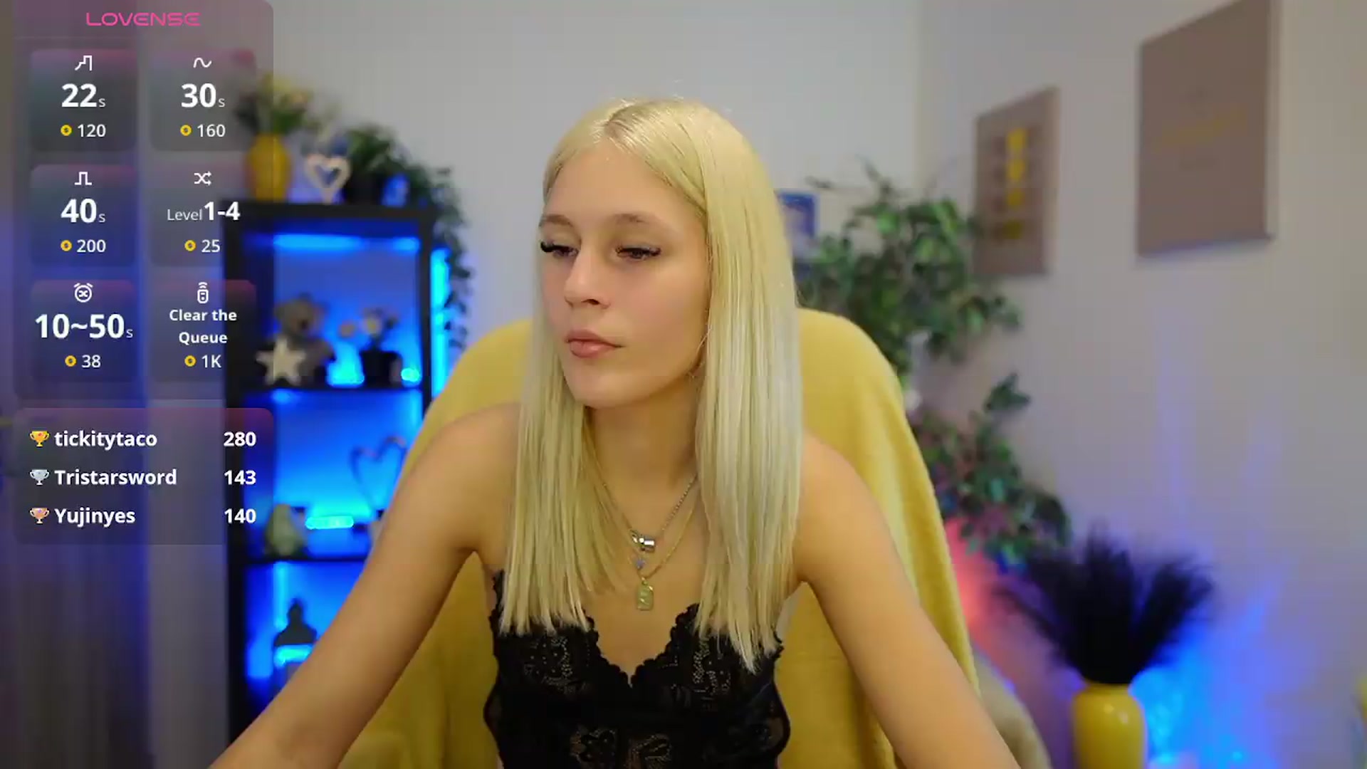 Gallery image thumbnail from Luna_Grace18's myfreecams stream on, 05/22/2026, 17:24 image 5 of 20