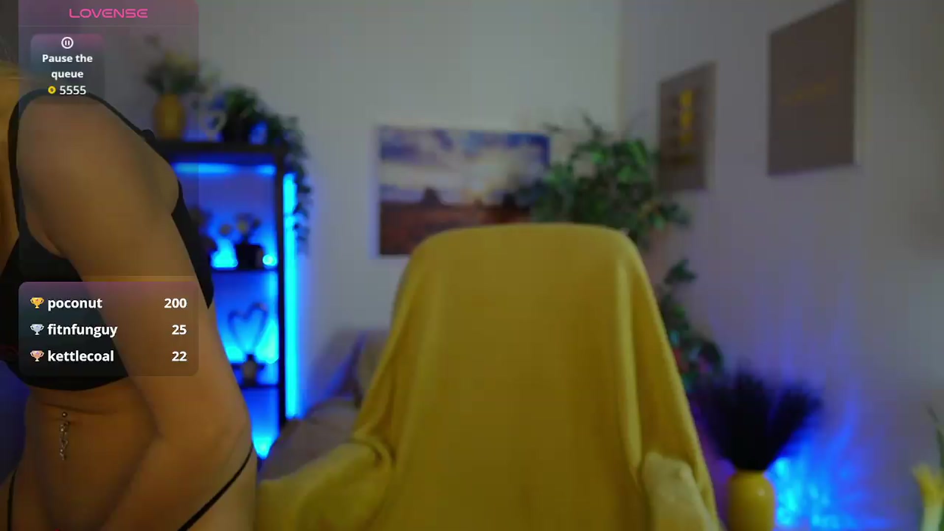 Gallery image thumbnail from Luna_Grace18's myfreecams stream on, 05/23/2026, 18:34 image 19 of 20