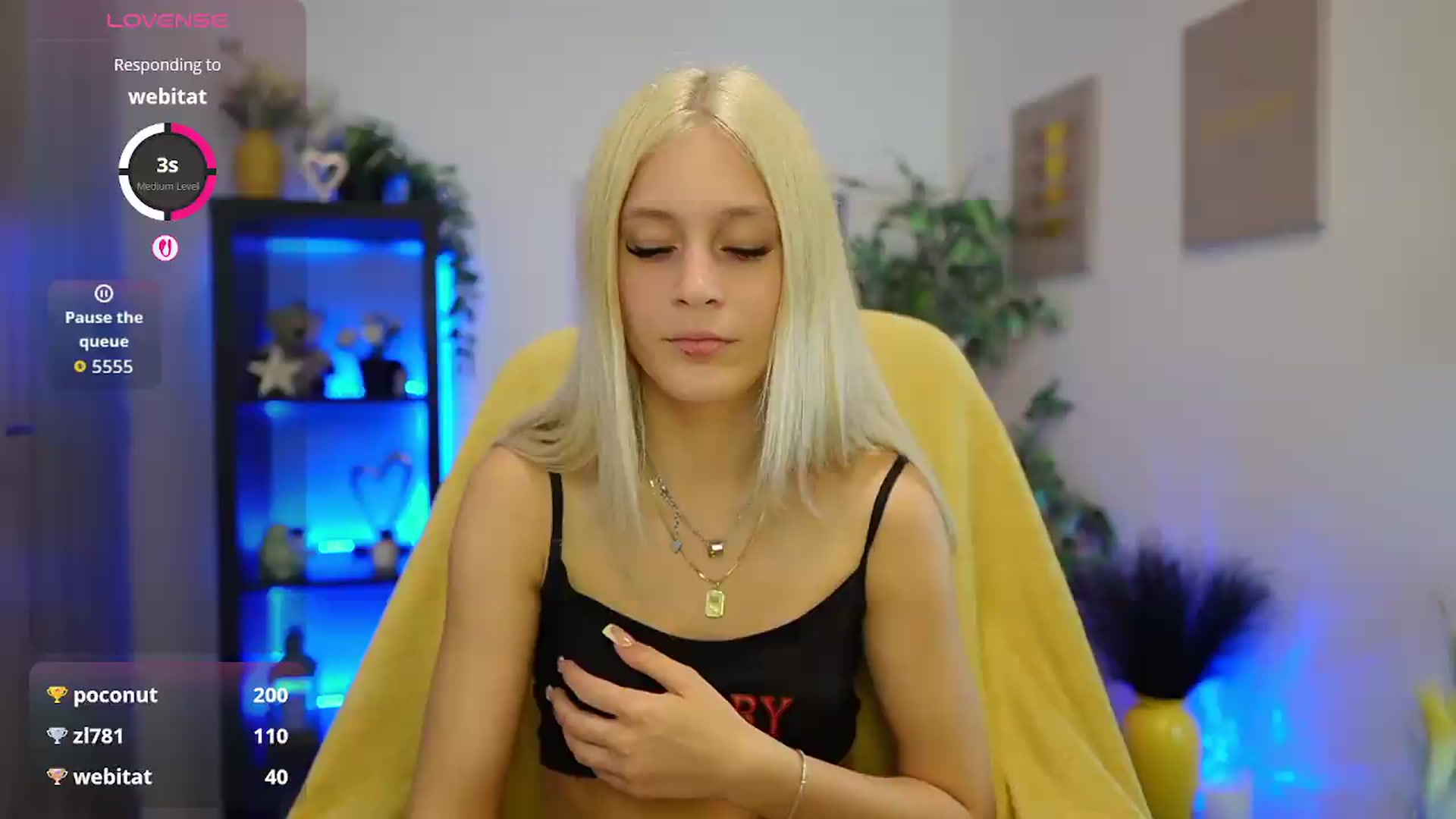 Gallery image thumbnail from Luna_Grace18's myfreecams stream on, 05/23/2026, 18:59 image 9 of 20