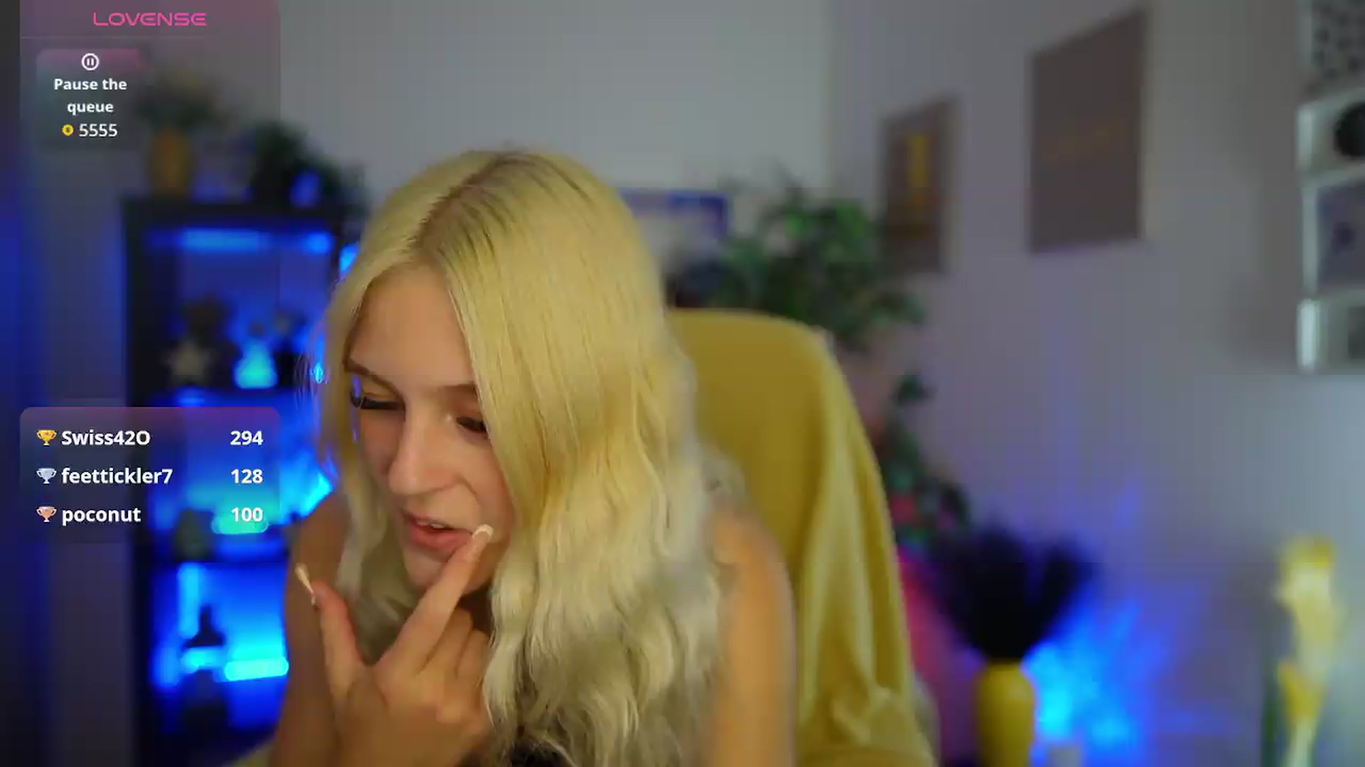 Gallery image thumbnail from Luna_Grace18's myfreecams stream on, 05/27/2026, 13:30 image 7 of 20