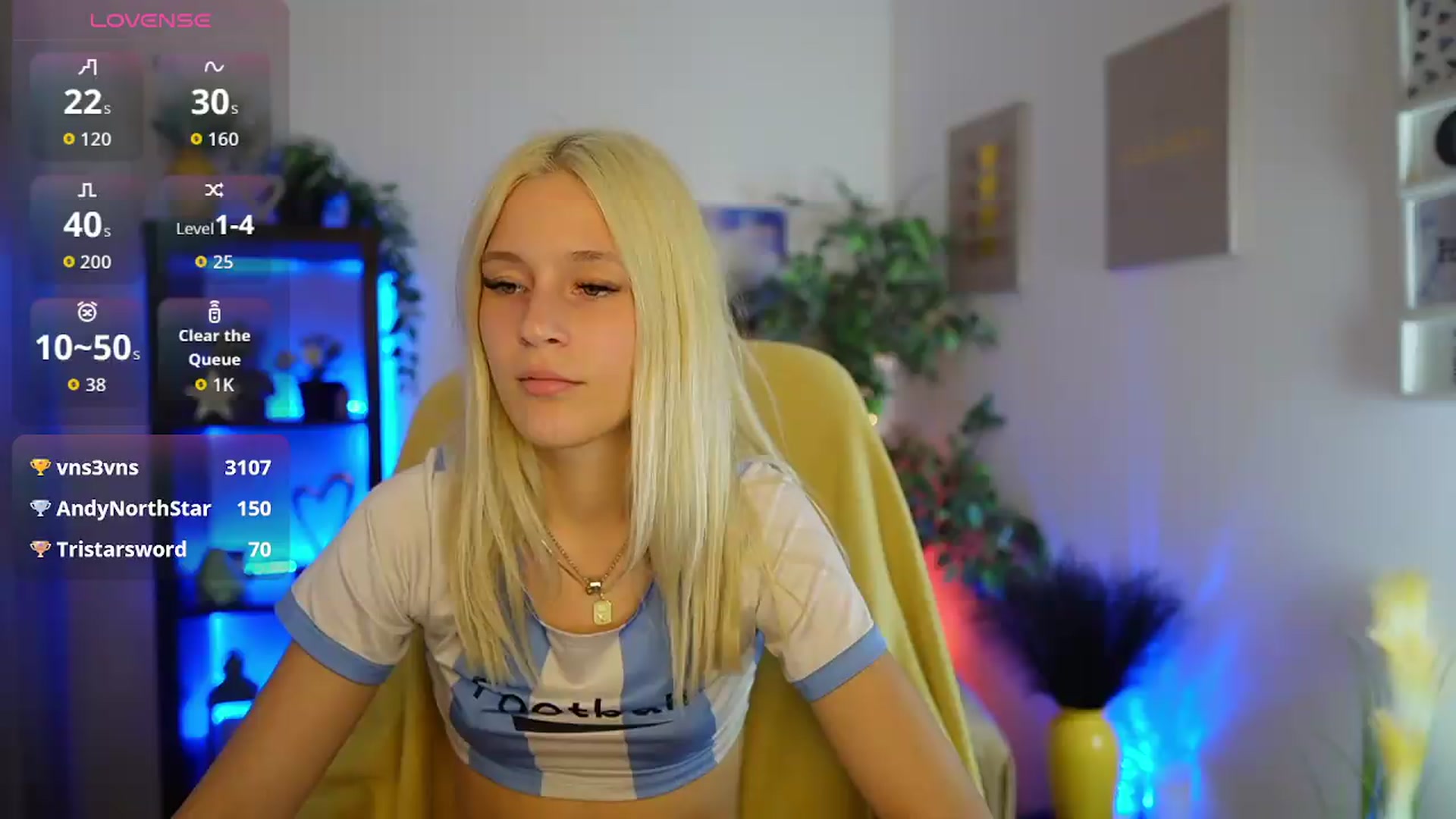 Gallery image thumbnail from Luna_Grace18's myfreecams stream on, 05/30/2026, 15:21 image 15 of 20
