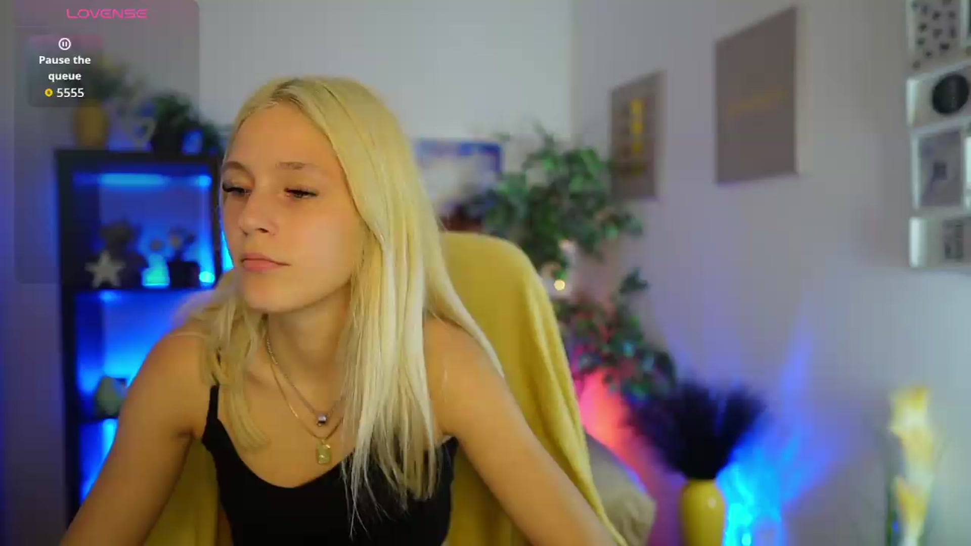 Gallery image thumbnail from Luna_Grace18's myfreecams stream on, 06/01/2026, 13:57 image 4 of 20