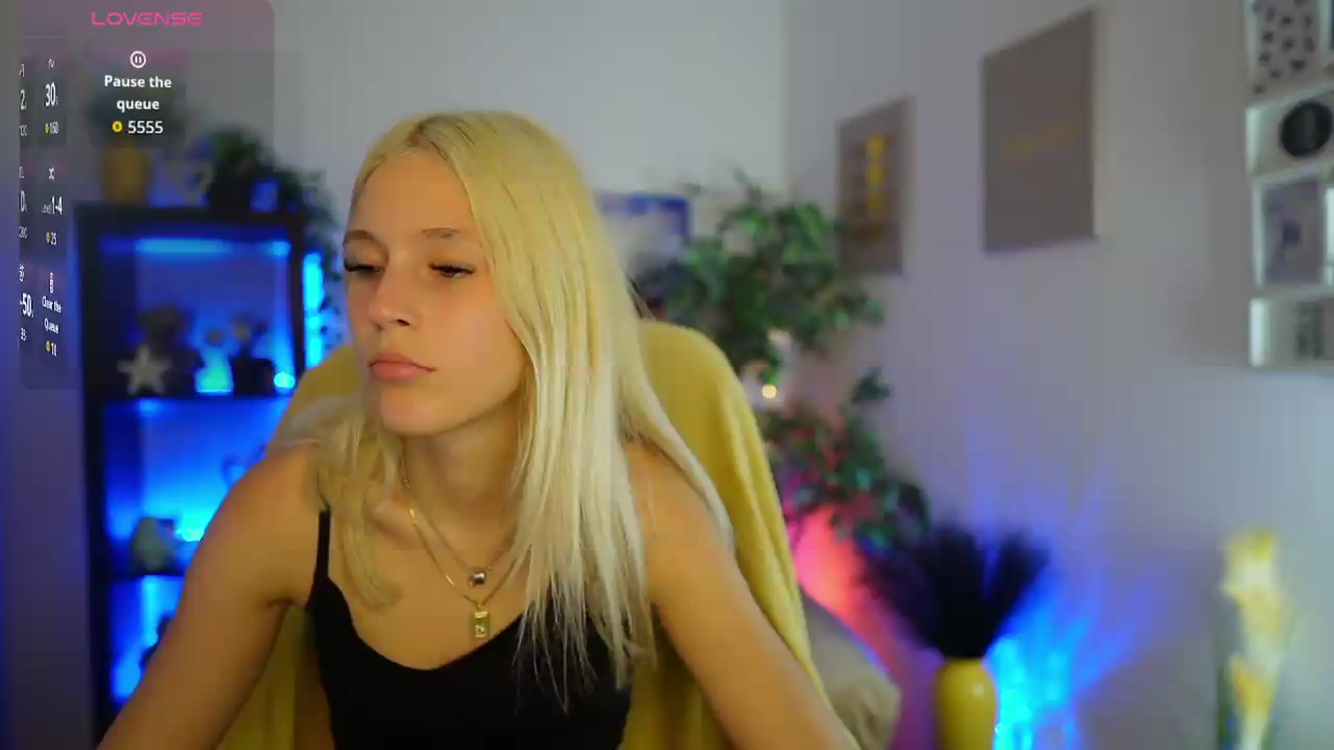 Gallery image thumbnail from Luna_Grace18's myfreecams stream on, 06/01/2026, 13:57 image 1 of 20