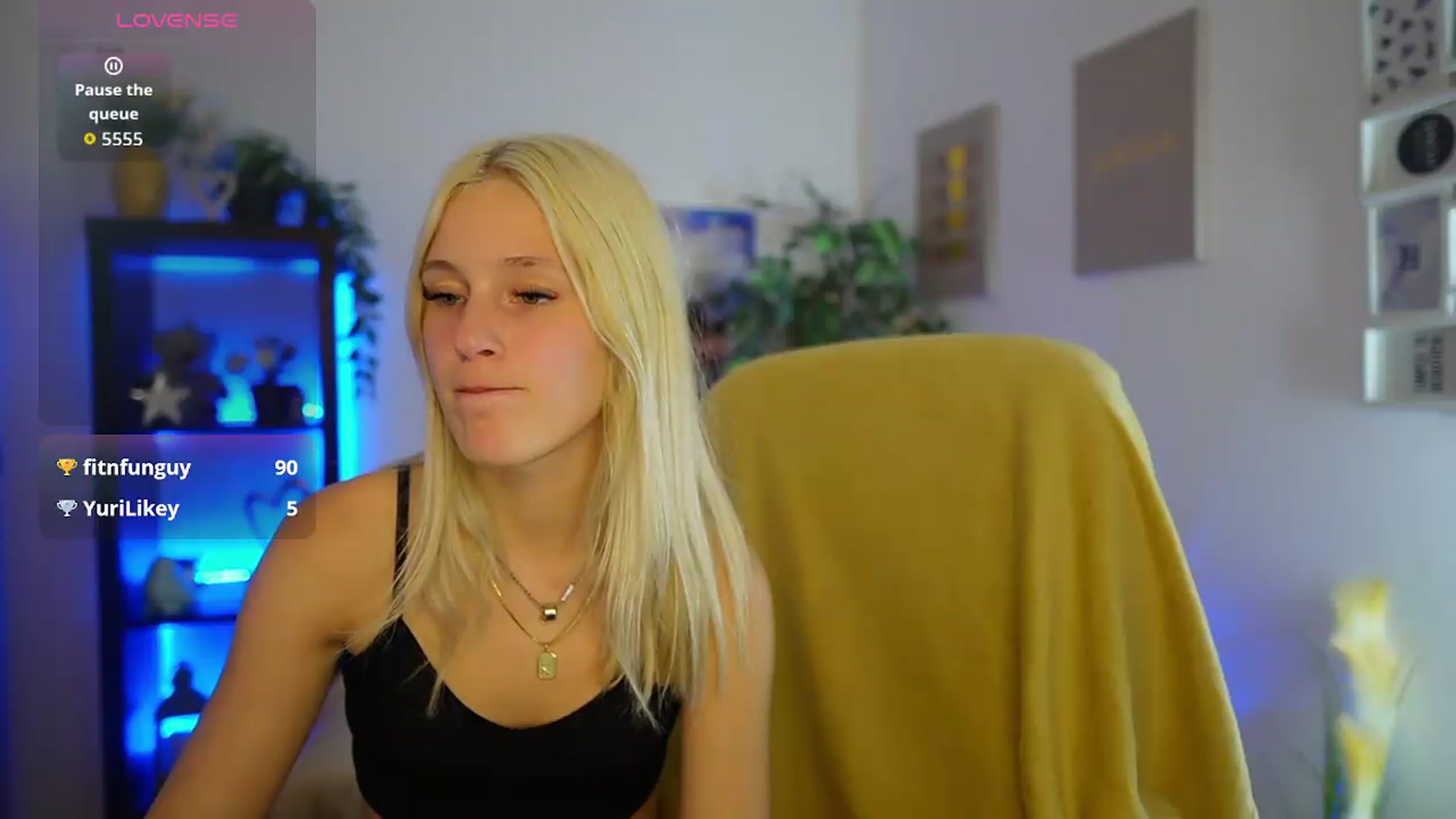 Gallery image thumbnail from Luna_Grace18's myfreecams stream on, 06/01/2026, 14:53 image 13 of 20