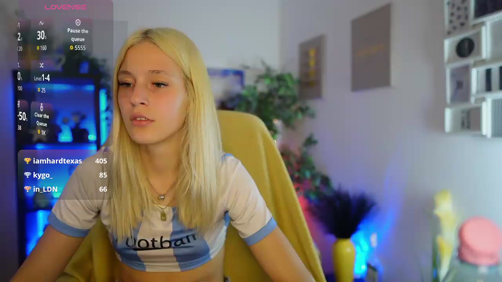 Gallery image thumbnail from Luna_Grace18's myfreecams stream on, 06/05/2026, 16:23 image 19 of 20