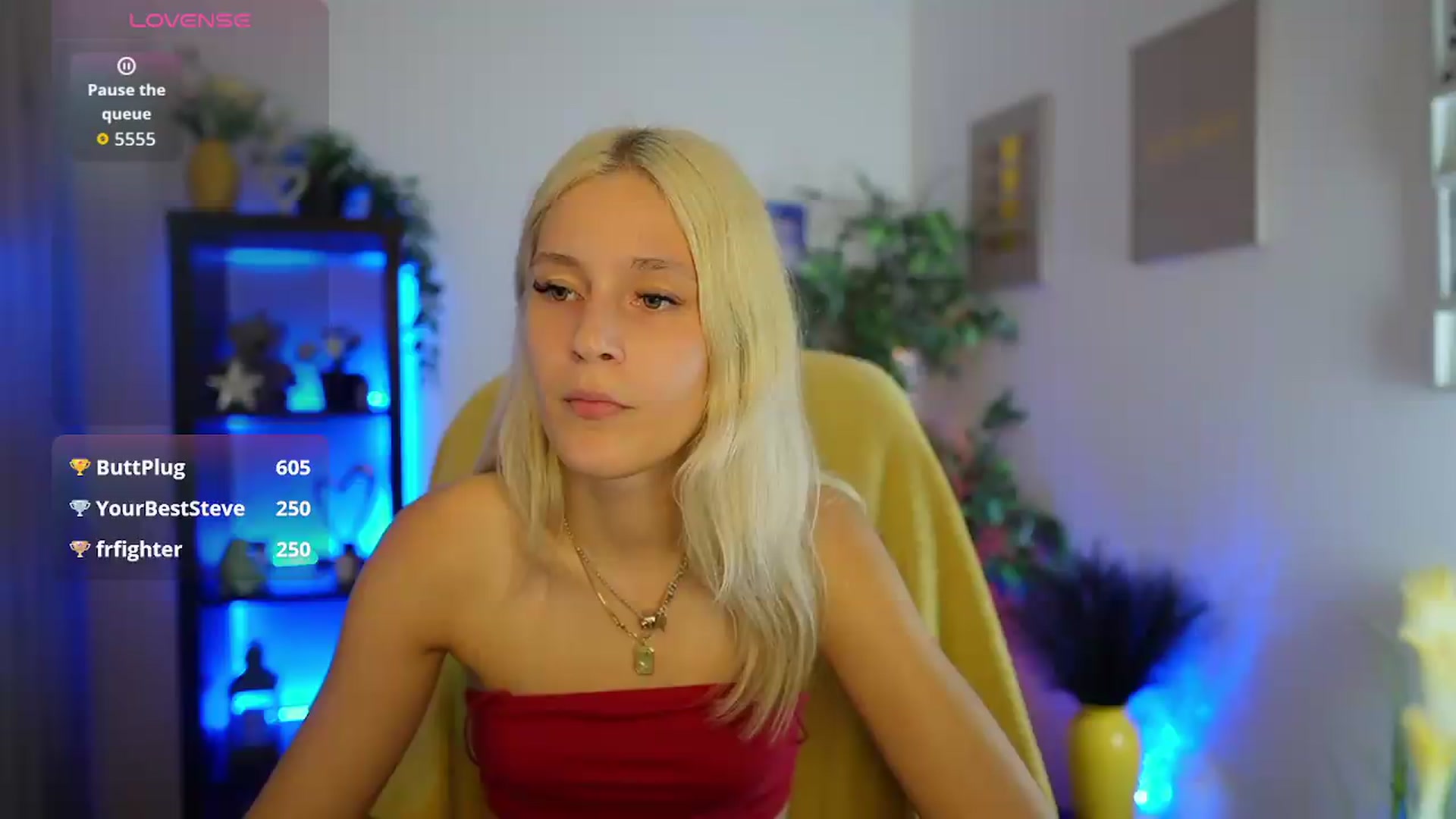Gallery image thumbnail from Luna_Grace18's myfreecams stream on, 06/08/2026, 17:15 image 18 of 20