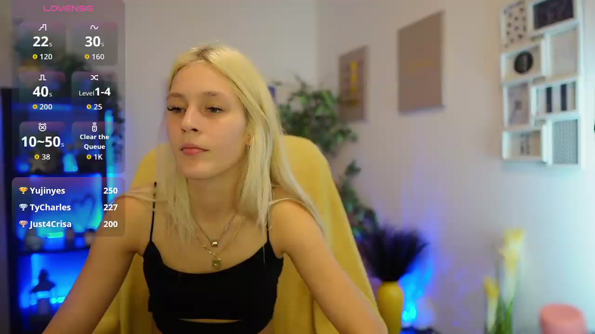 Gallery image thumbnail from Luna_Grace18's myfreecams stream on, 06/15/2026, 17:35 image 1 of 20