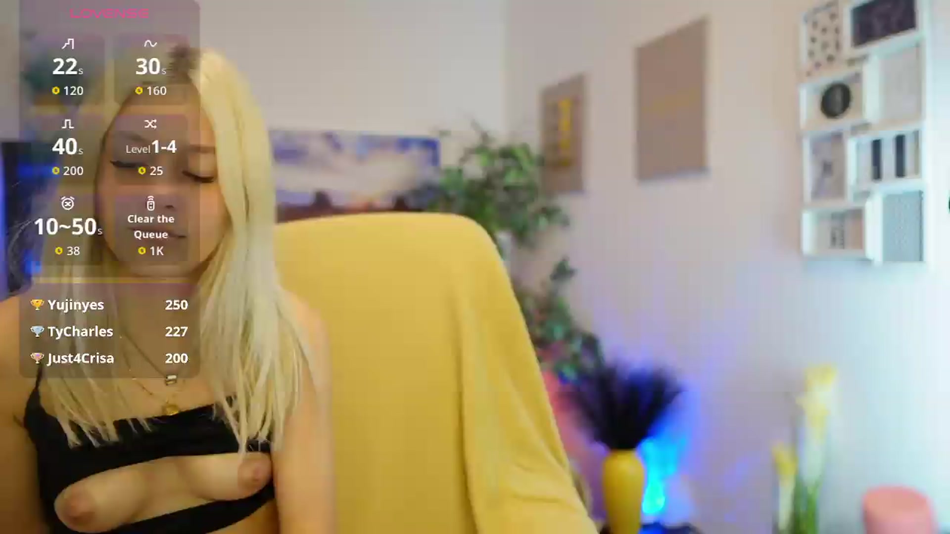 Gallery image thumbnail from Luna_Grace18's myfreecams stream on, 06/15/2026, 17:35 image 3 of 20