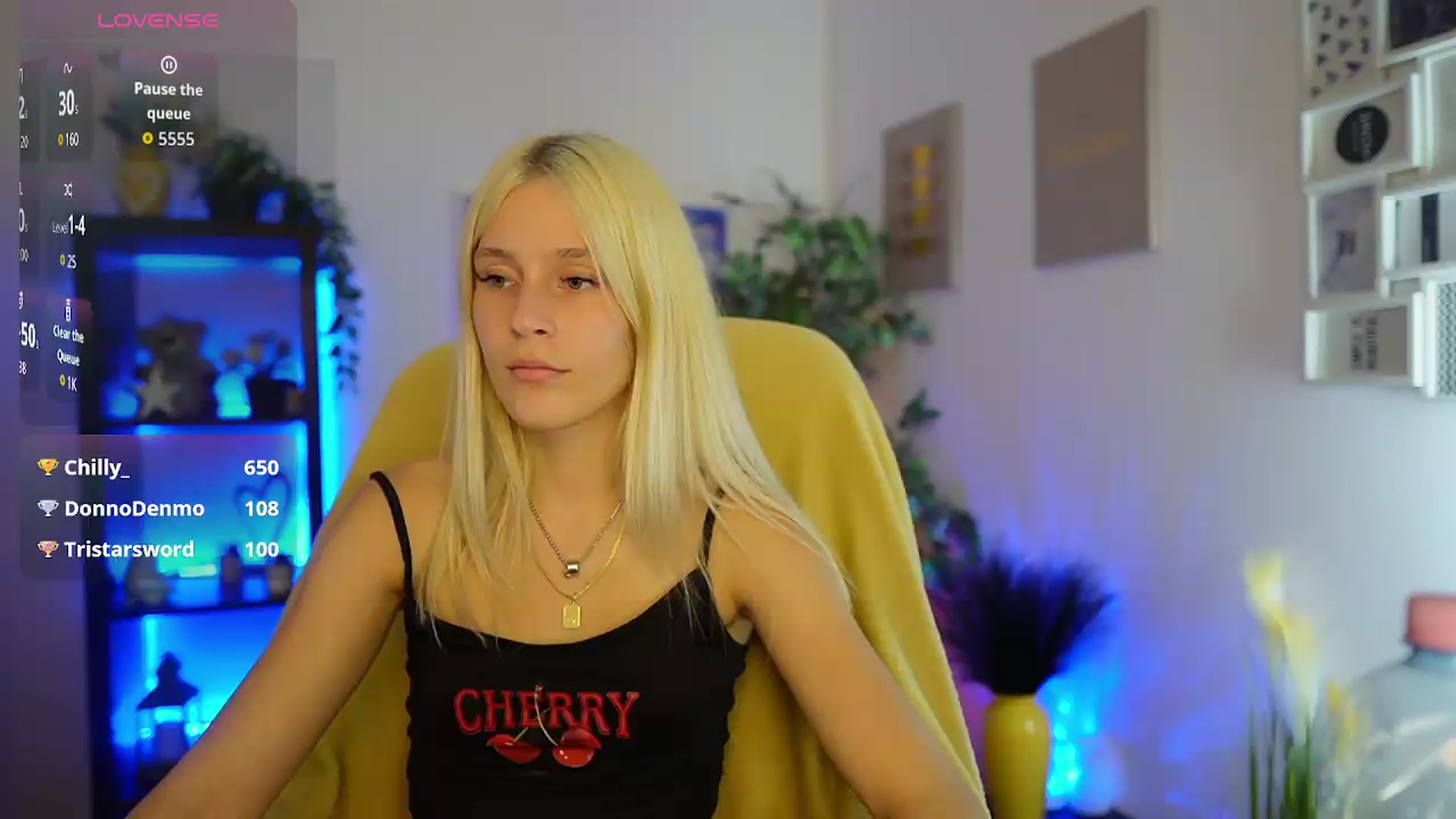 Gallery image thumbnail from Luna_Grace18's myfreecams stream on, 06/18/2026, 17:52 image 6 of 20
