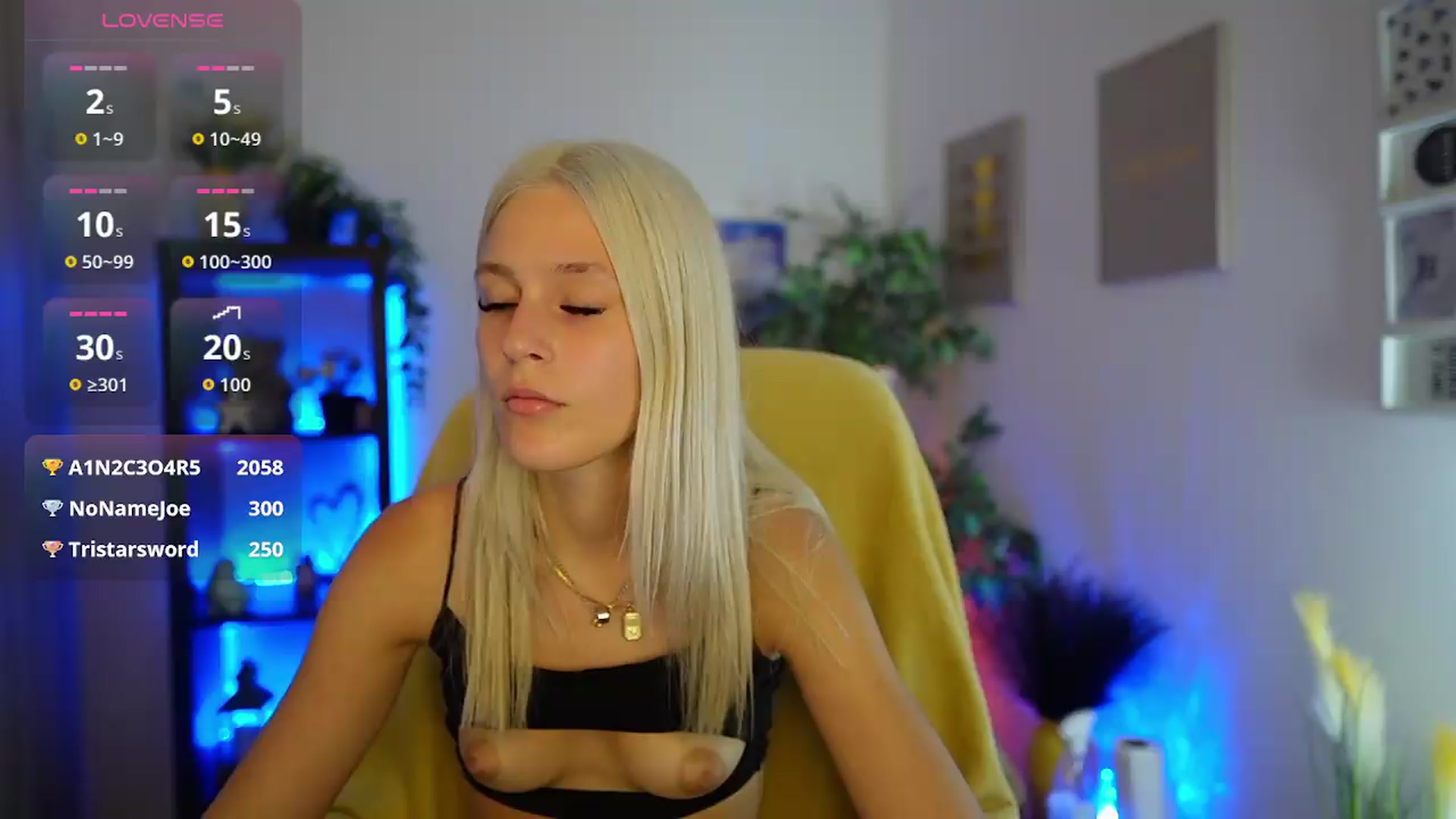 Gallery image thumbnail from Luna_Grace18's myfreecams stream on, 06/25/2026, 19:26 image 8 of 20