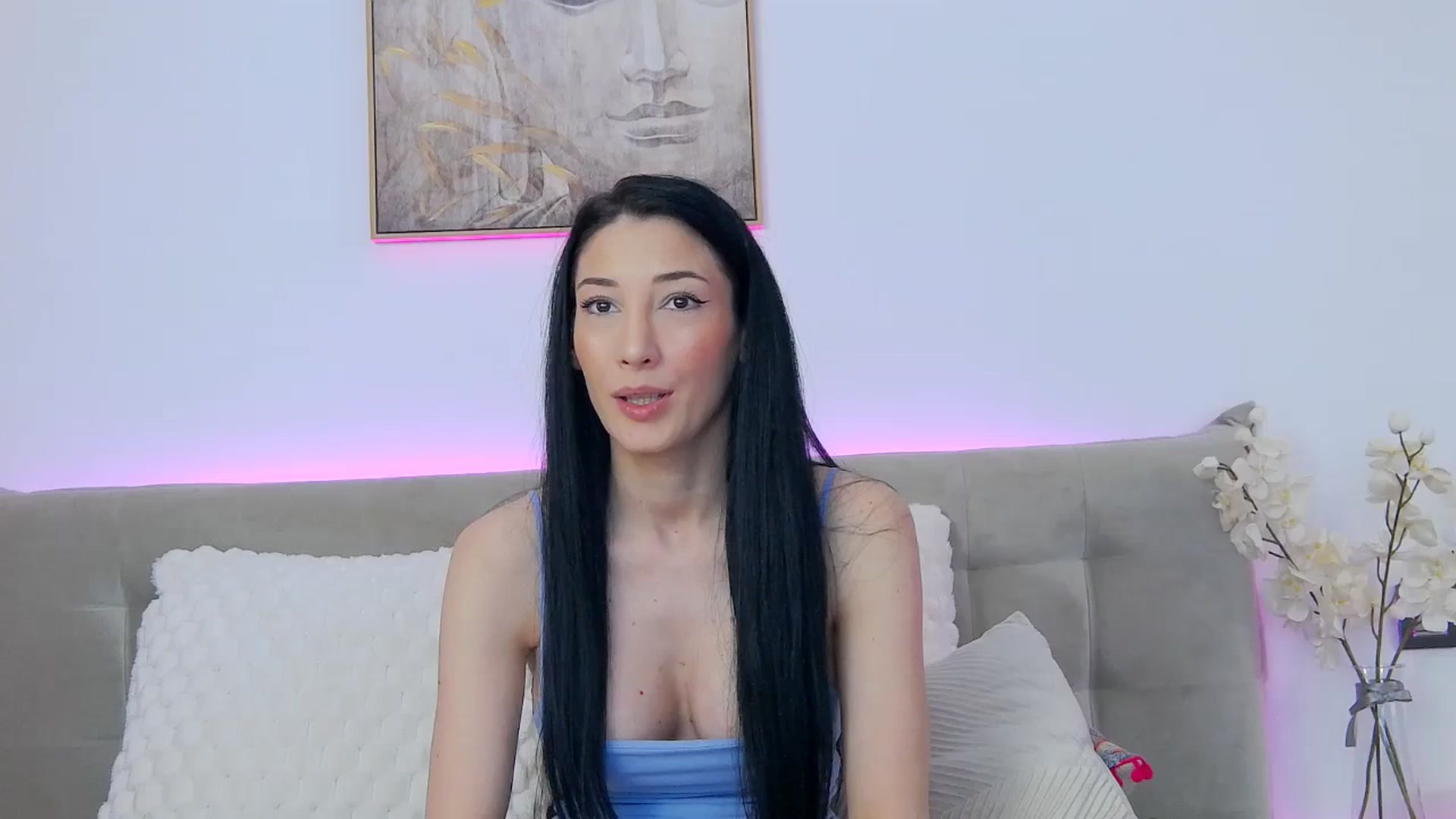 Gallery image thumbnail from Luna_Mia's myfreecams stream on, 03/23/2026, 08:24 image 6 of 20