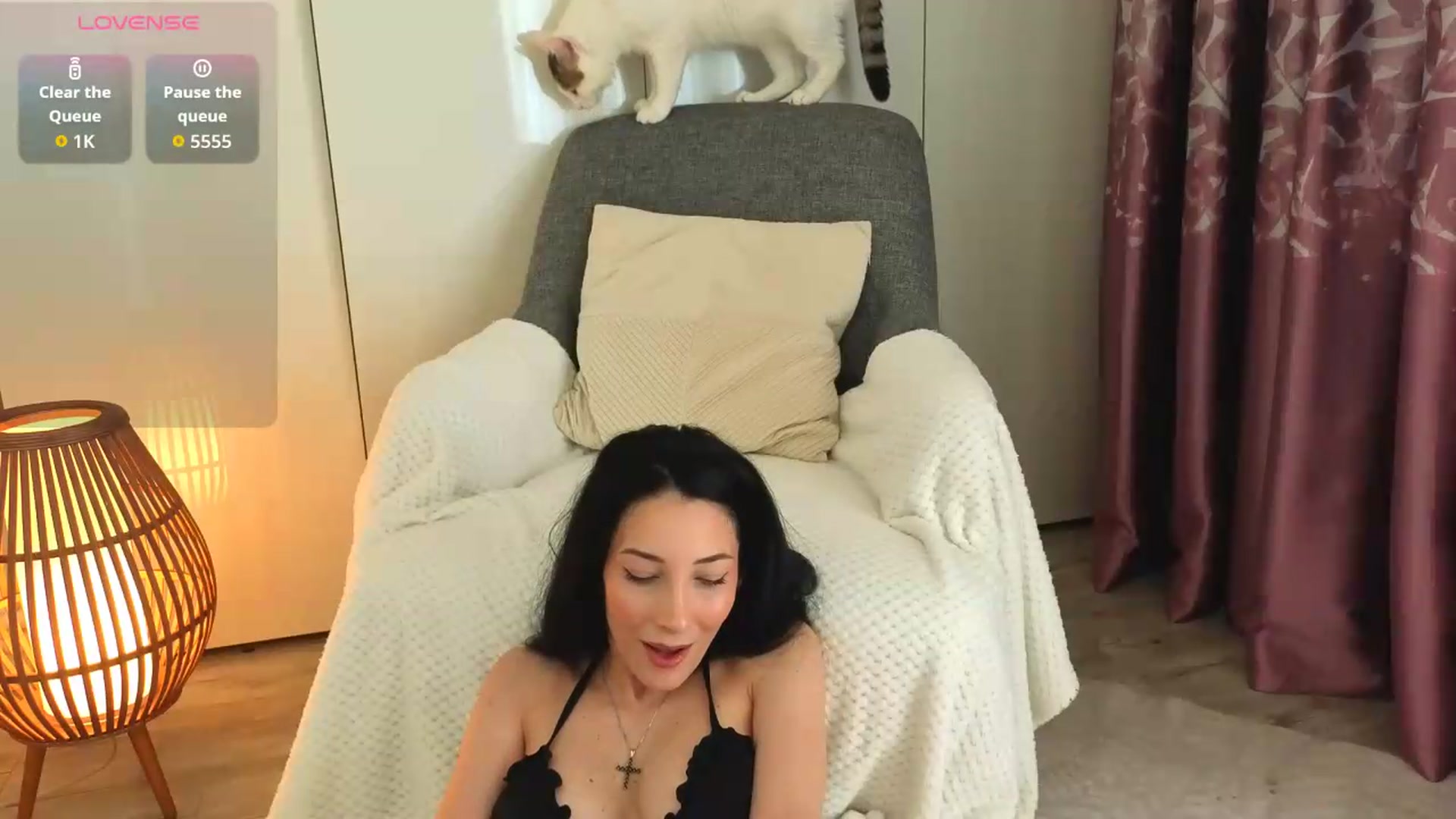 Gallery image thumbnail from Luna_Mia's myfreecams stream on, 07/28/2026, 07:54 image 9 of 20