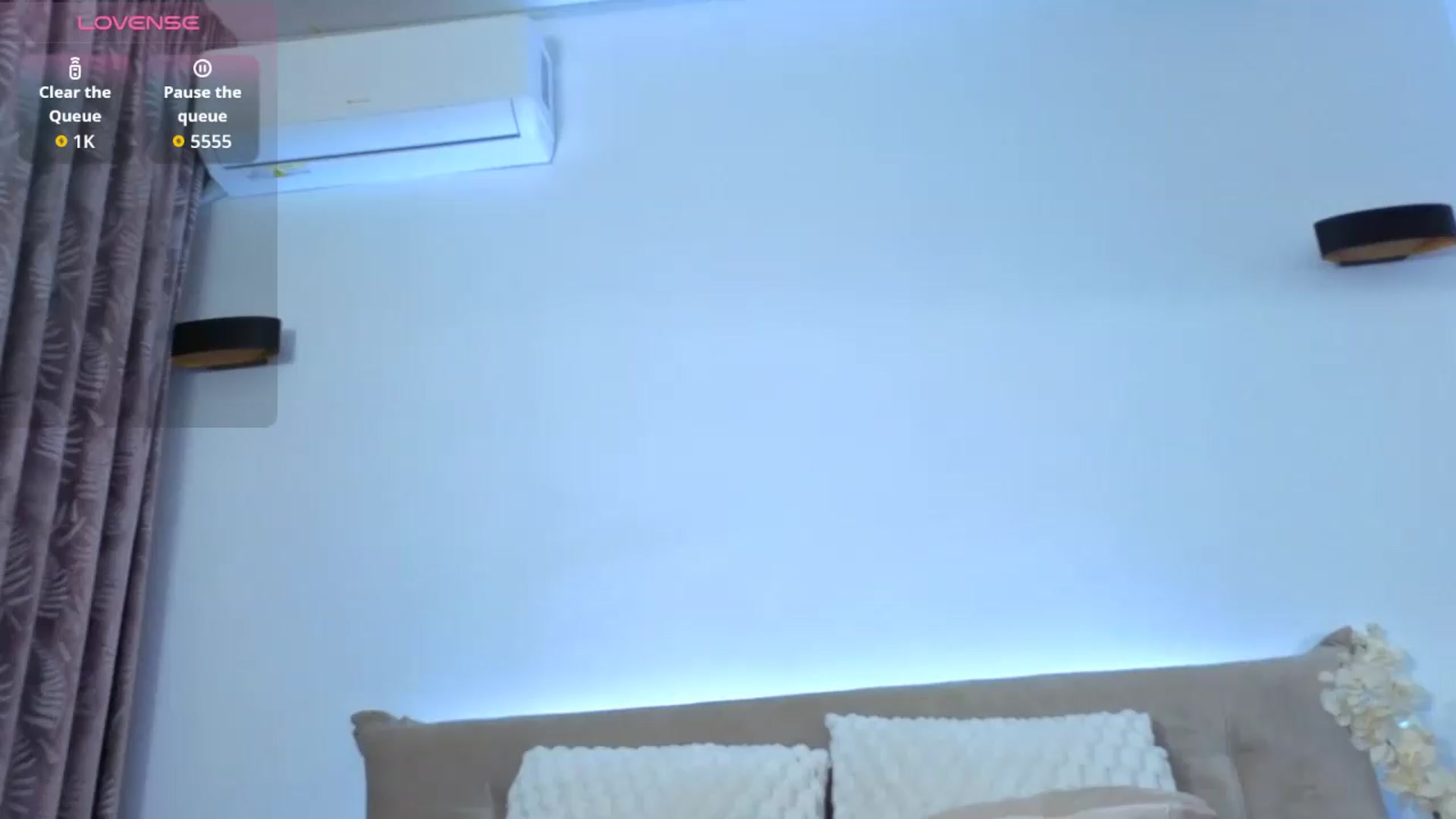 Gallery image thumbnail from Luna_Mia's myfreecams stream on, 08/29/2026, 17:59 image 2 of 20