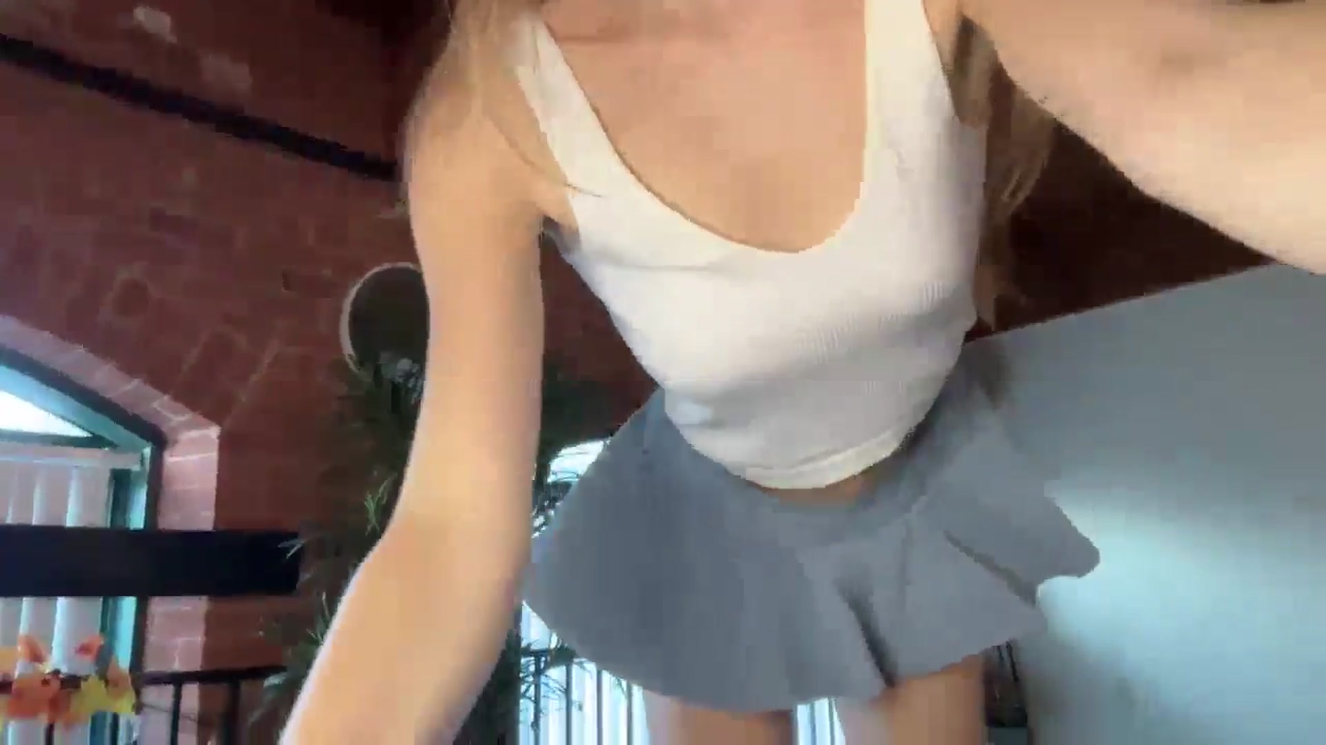 Gallery image thumbnail from Luna_Moore1's myfreecams stream on, 09/06/2024, 22:33 image 6 of 20