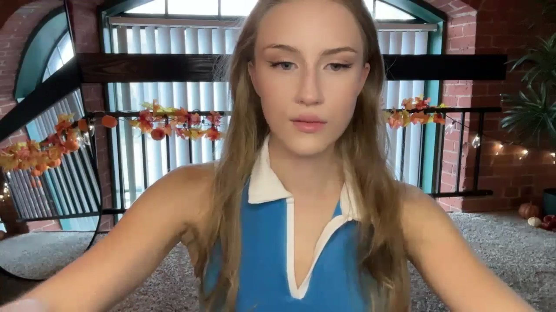 Gallery image thumbnail from Luna_Moore1's myfreecams stream on, 10/14/2024, 20:42 image 5 of 20