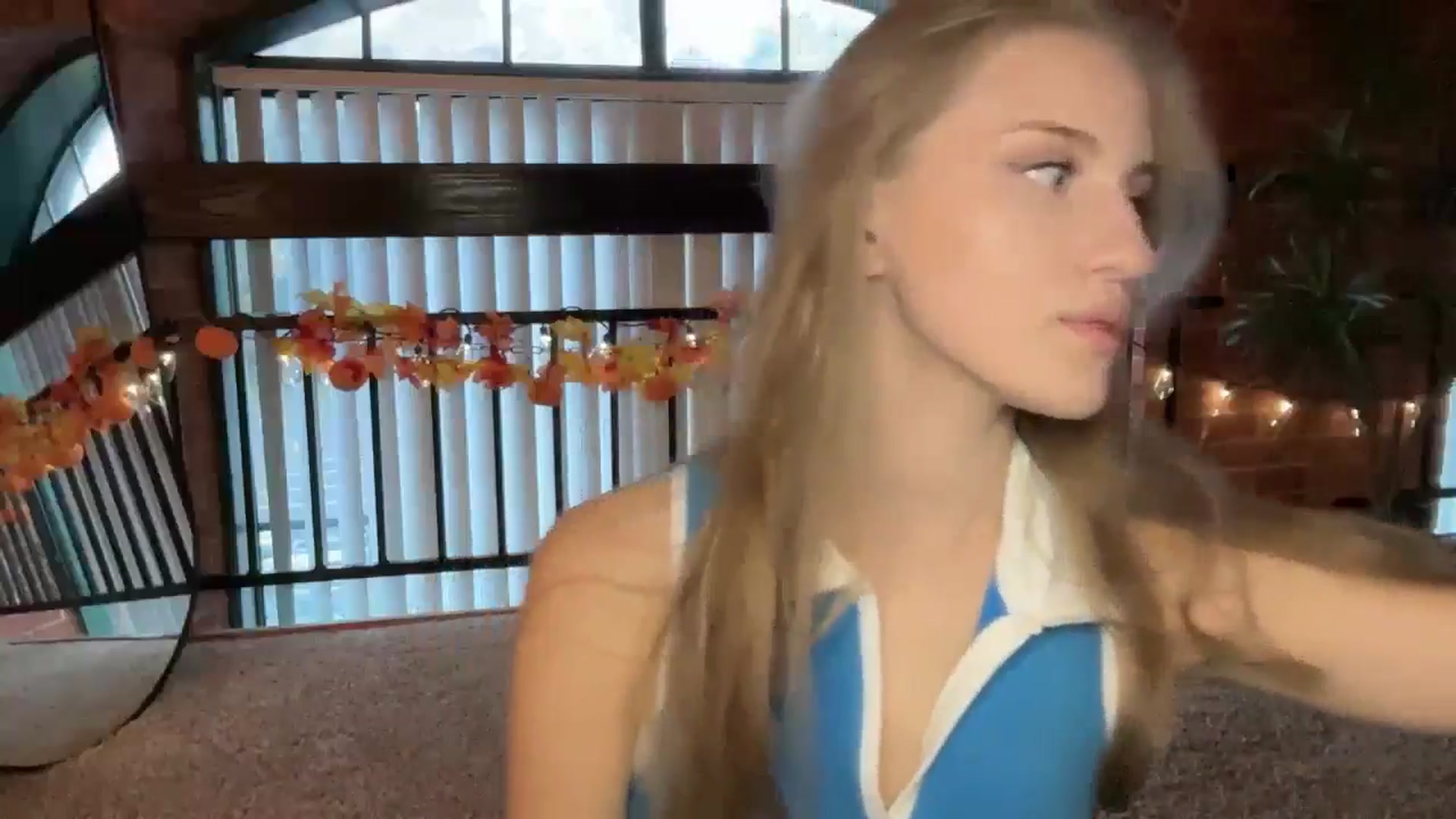 Gallery image thumbnail from Luna_Moore1's myfreecams stream on, 10/14/2024, 22:08 image 13 of 20
