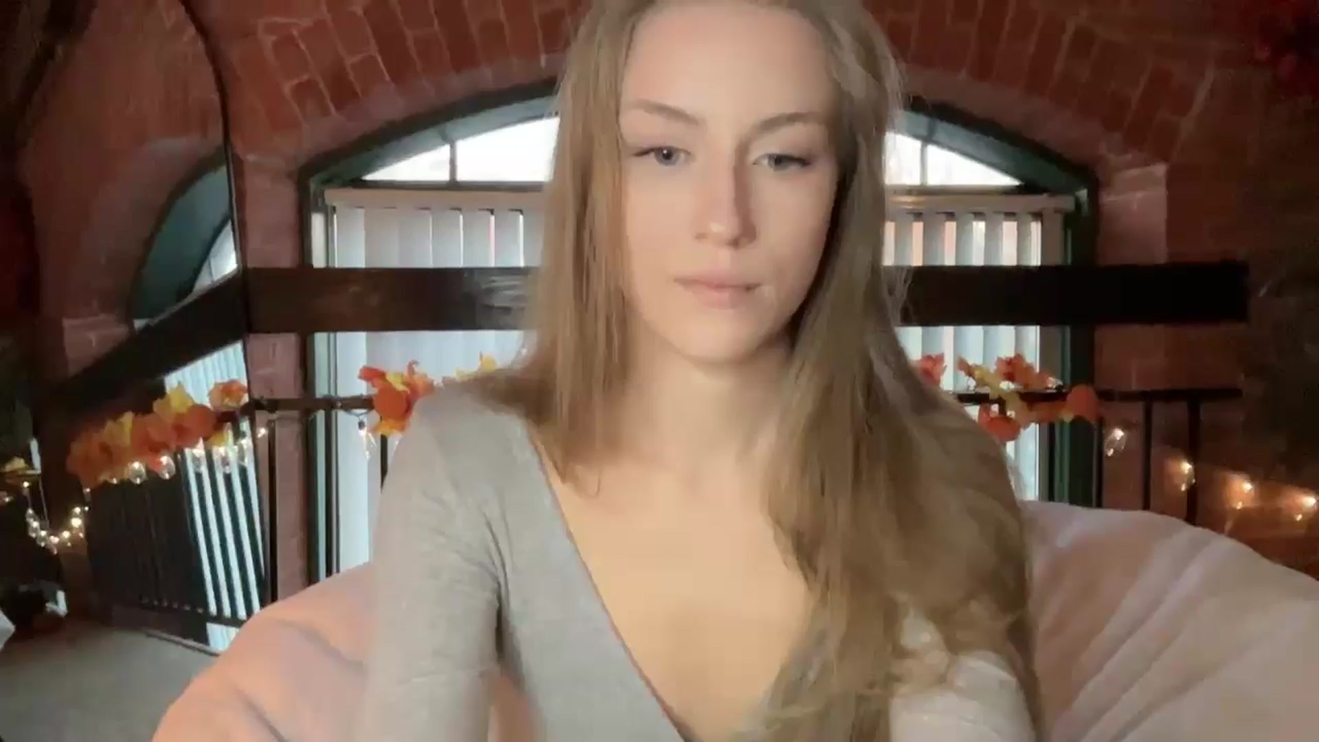 Gallery image thumbnail from Luna_Moore1's myfreecams stream on, 11/03/2024, 21:31 image 19 of 20