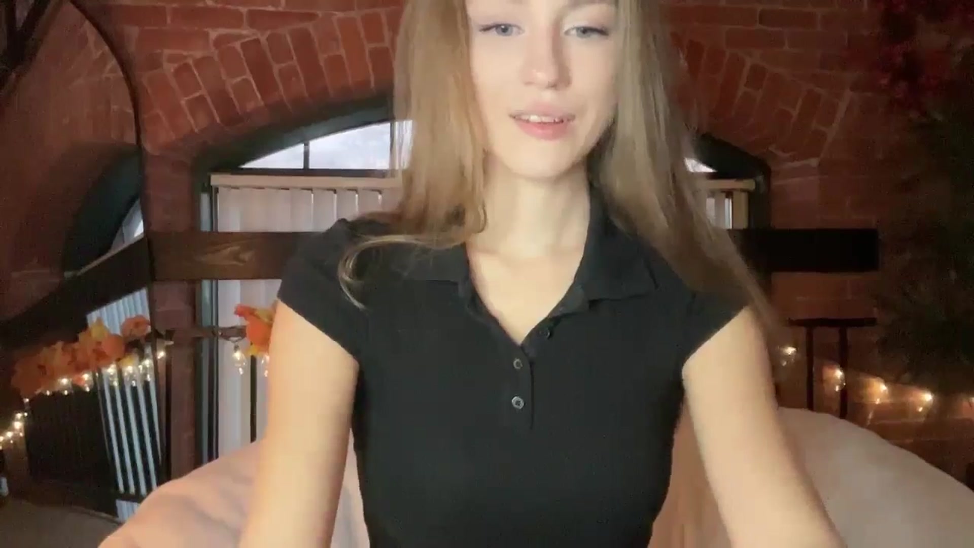 Gallery image thumbnail from Luna_Moore1's myfreecams stream on, 11/03/2024, 22:09 image 6 of 20